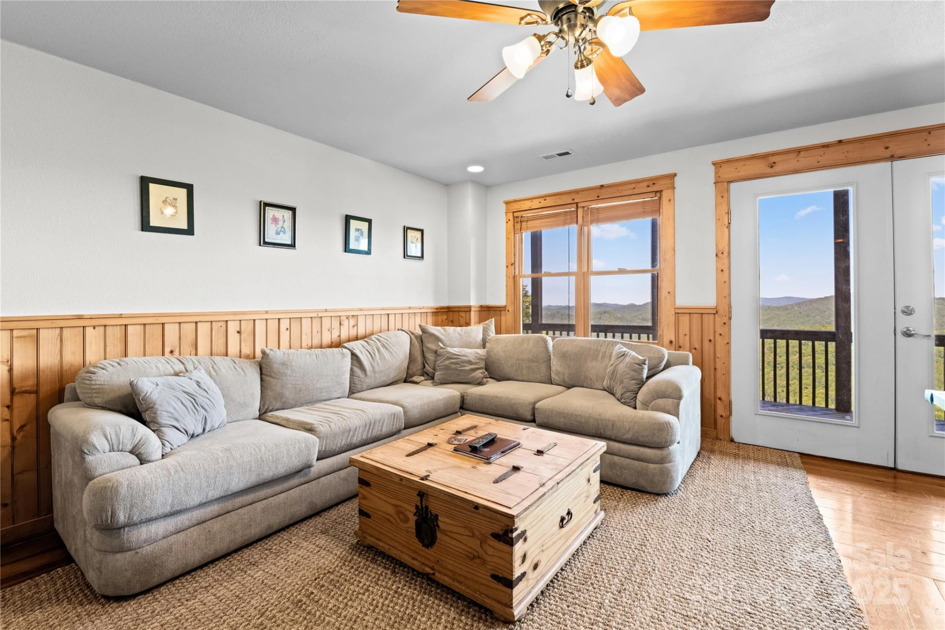 201 Scenic Wolf Drive - Photo 11