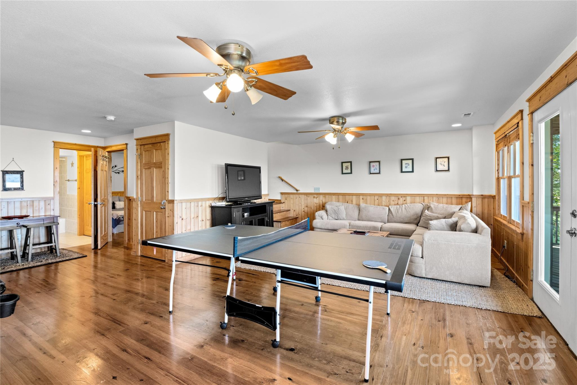201 Scenic Wolf Drive - Photo 13