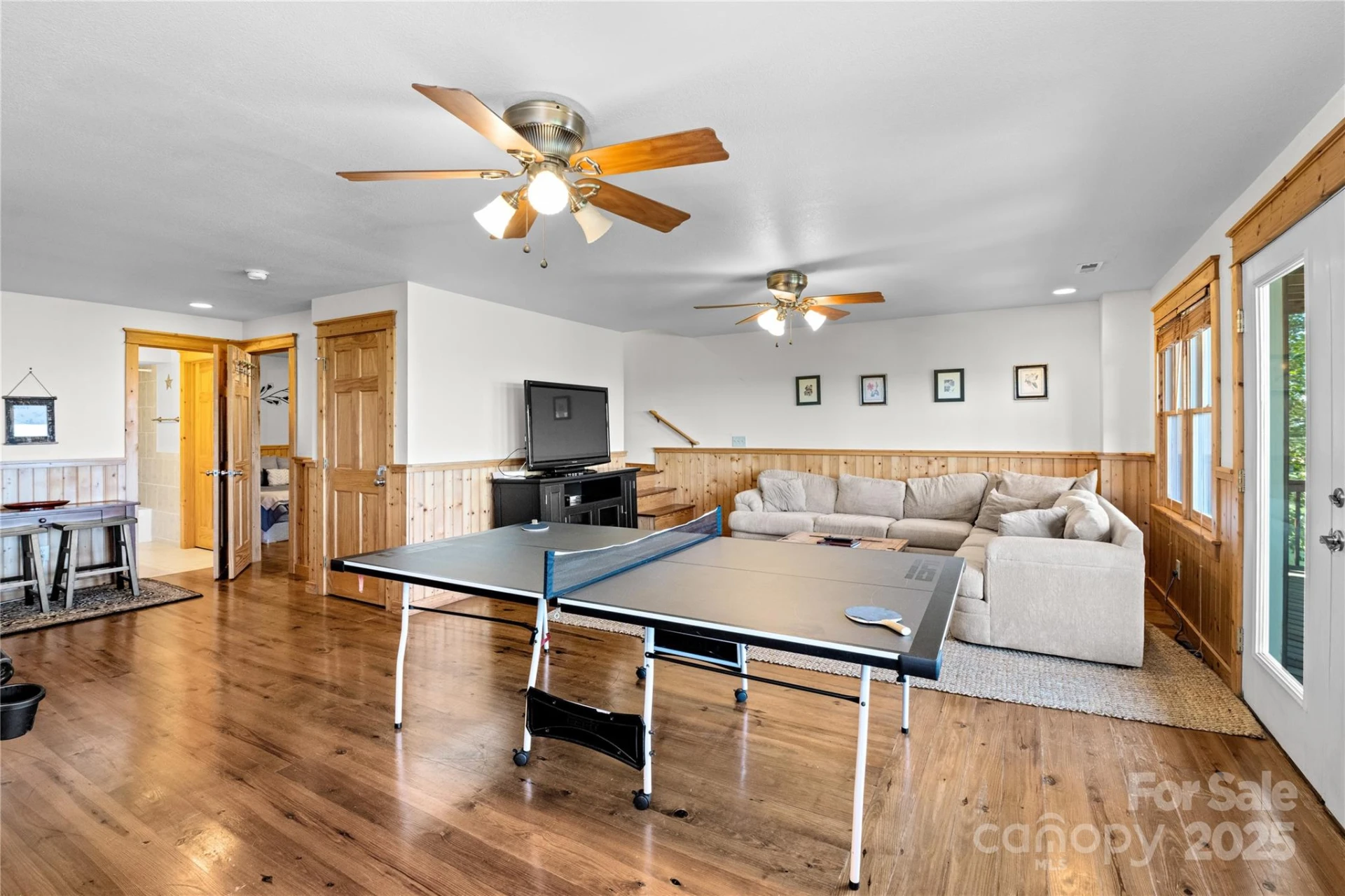 201 Scenic Wolf Drive - Photo 13