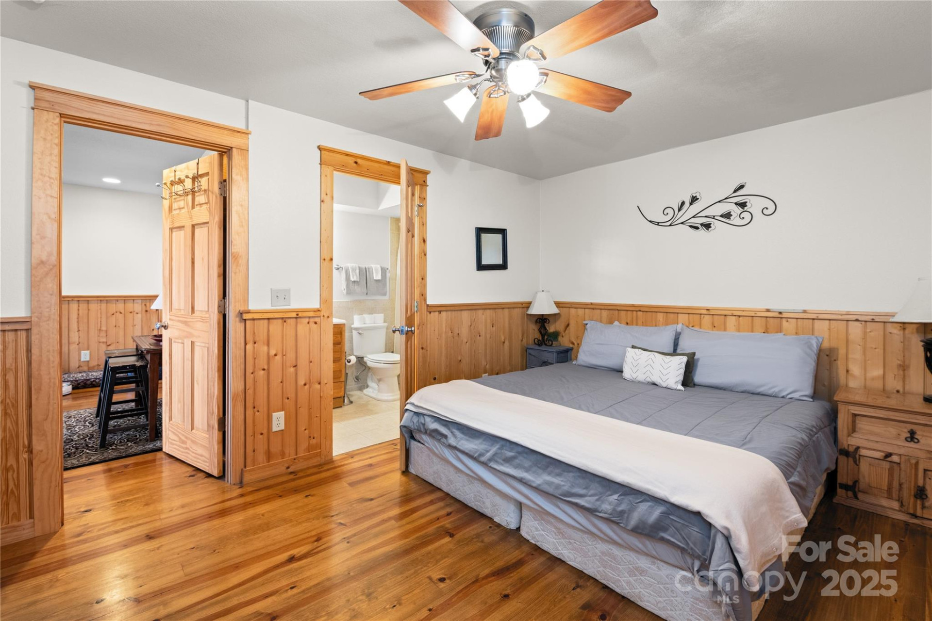 201 Scenic Wolf Drive - Photo 18
