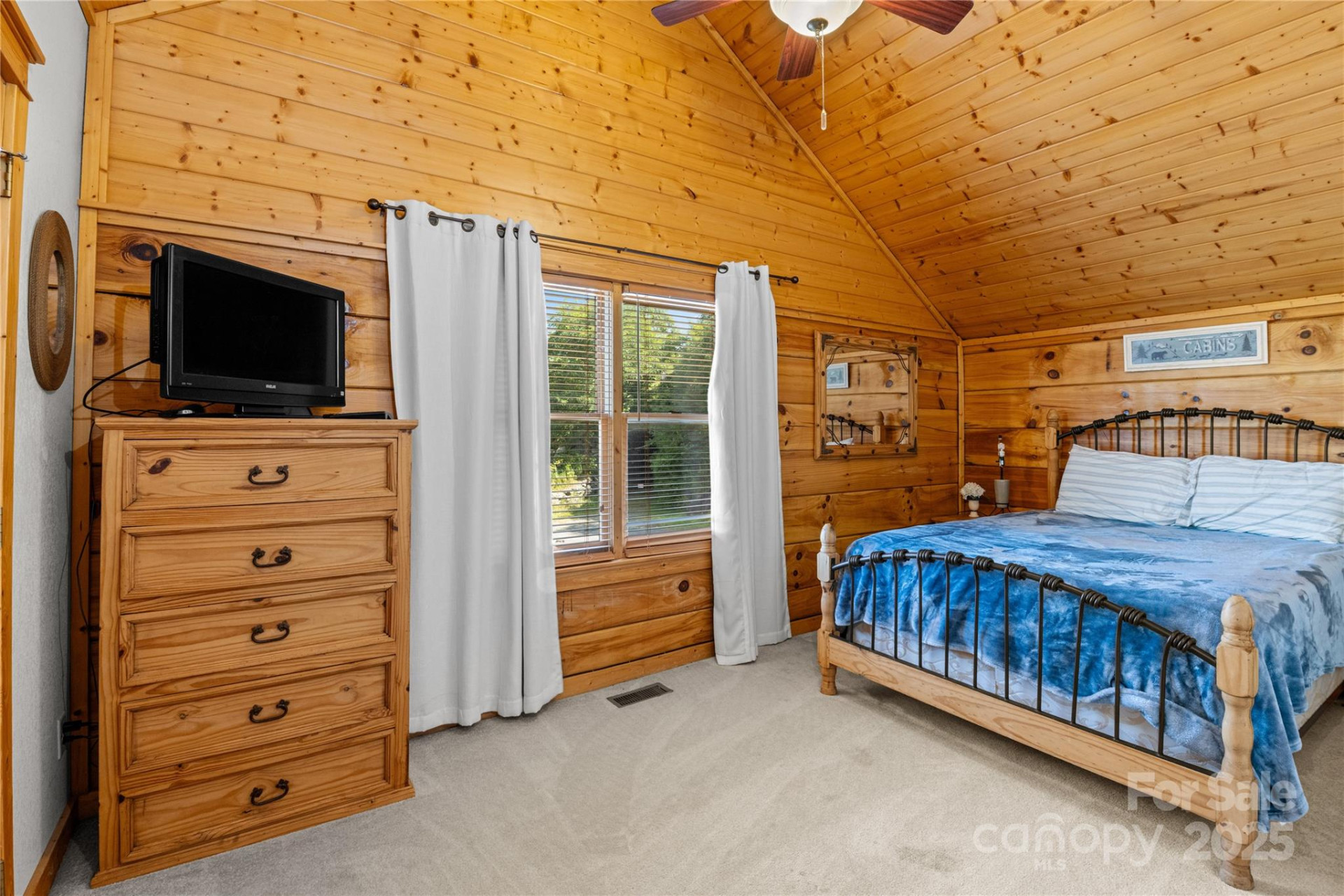 201 Scenic Wolf Drive - Photo 22