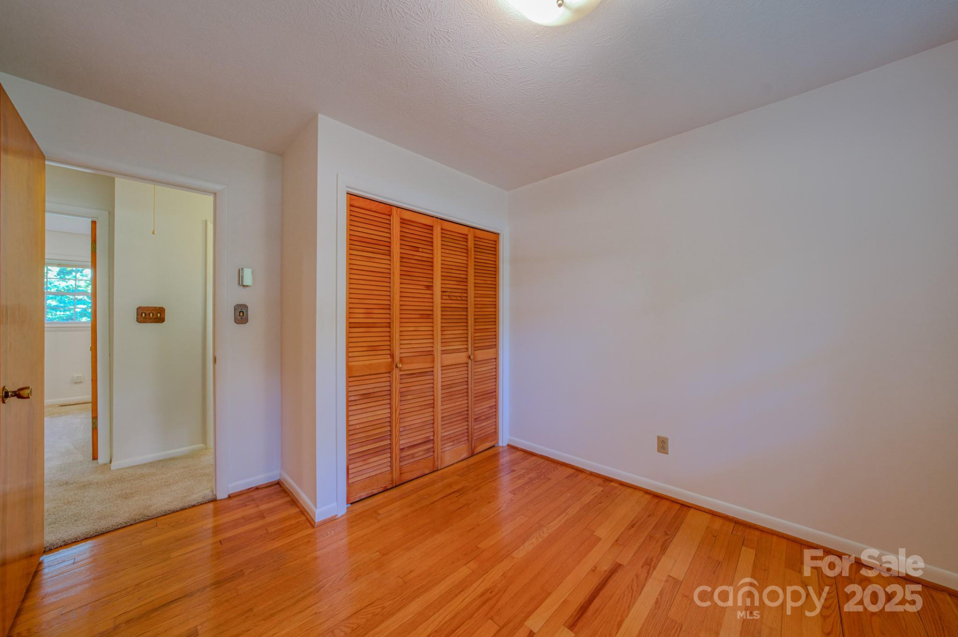 31 Jupiter Road - Photo 12