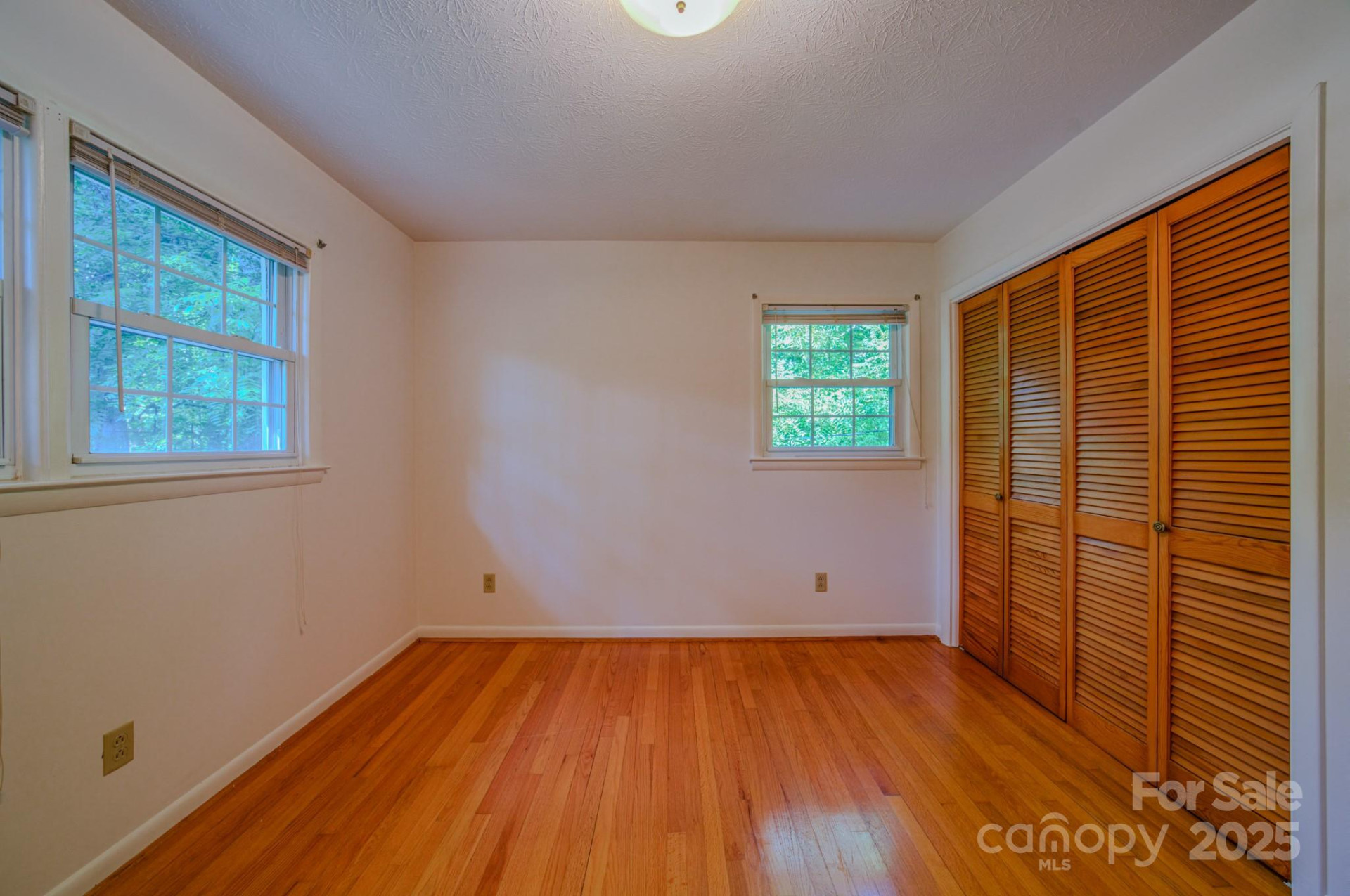 31 Jupiter Road - Photo 15