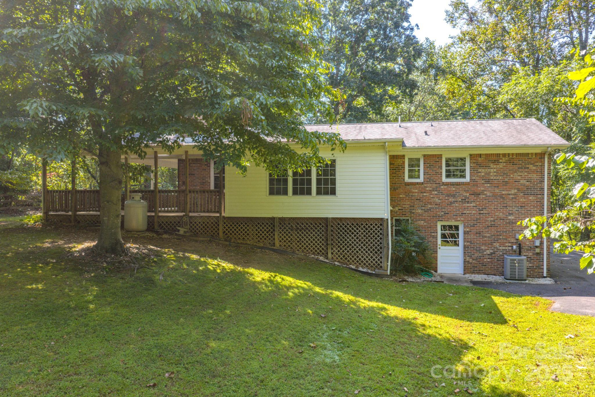 31 Jupiter Road - Photo 36