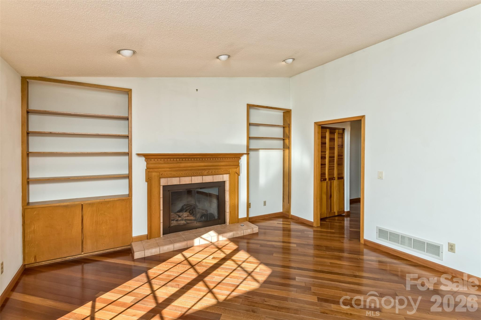 2431 Cumming Woods Lane - Photo 13