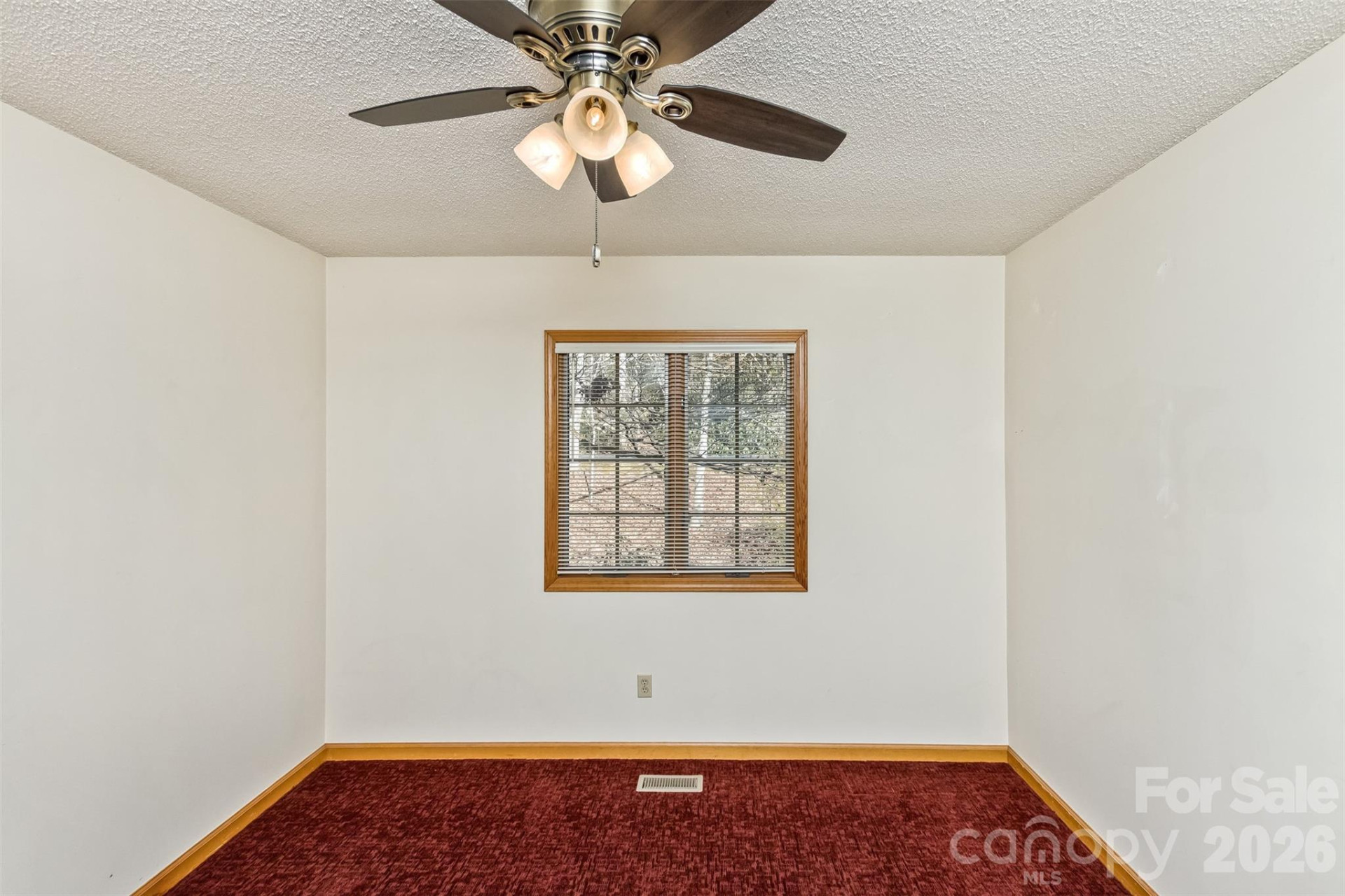 2431 Cumming Woods Lane - Photo 32