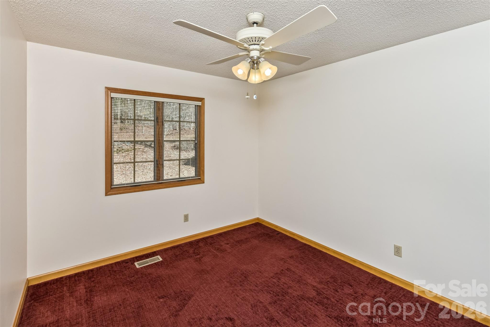 2431 Cumming Woods Lane - Photo 33