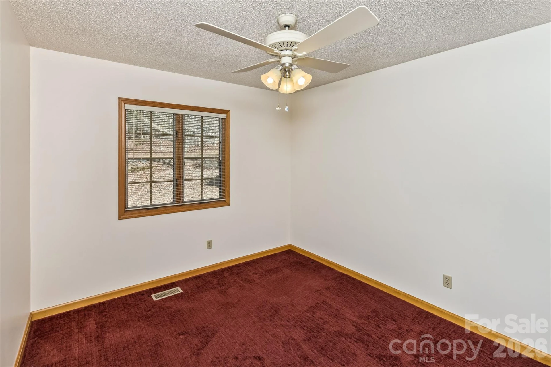 2431 Cumming Woods Lane - Photo 33