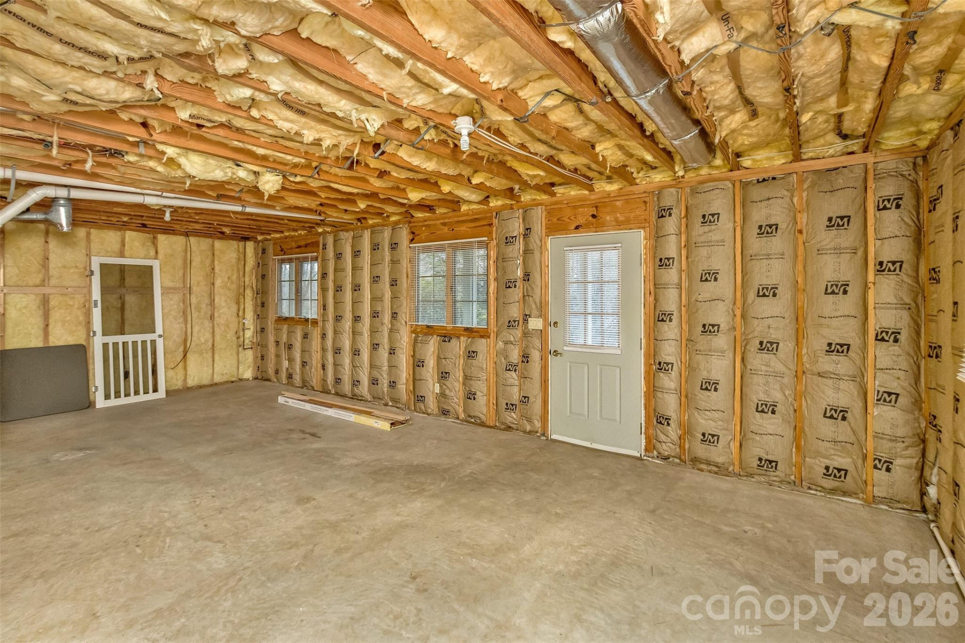 2431 Cumming Woods Lane - Photo 41