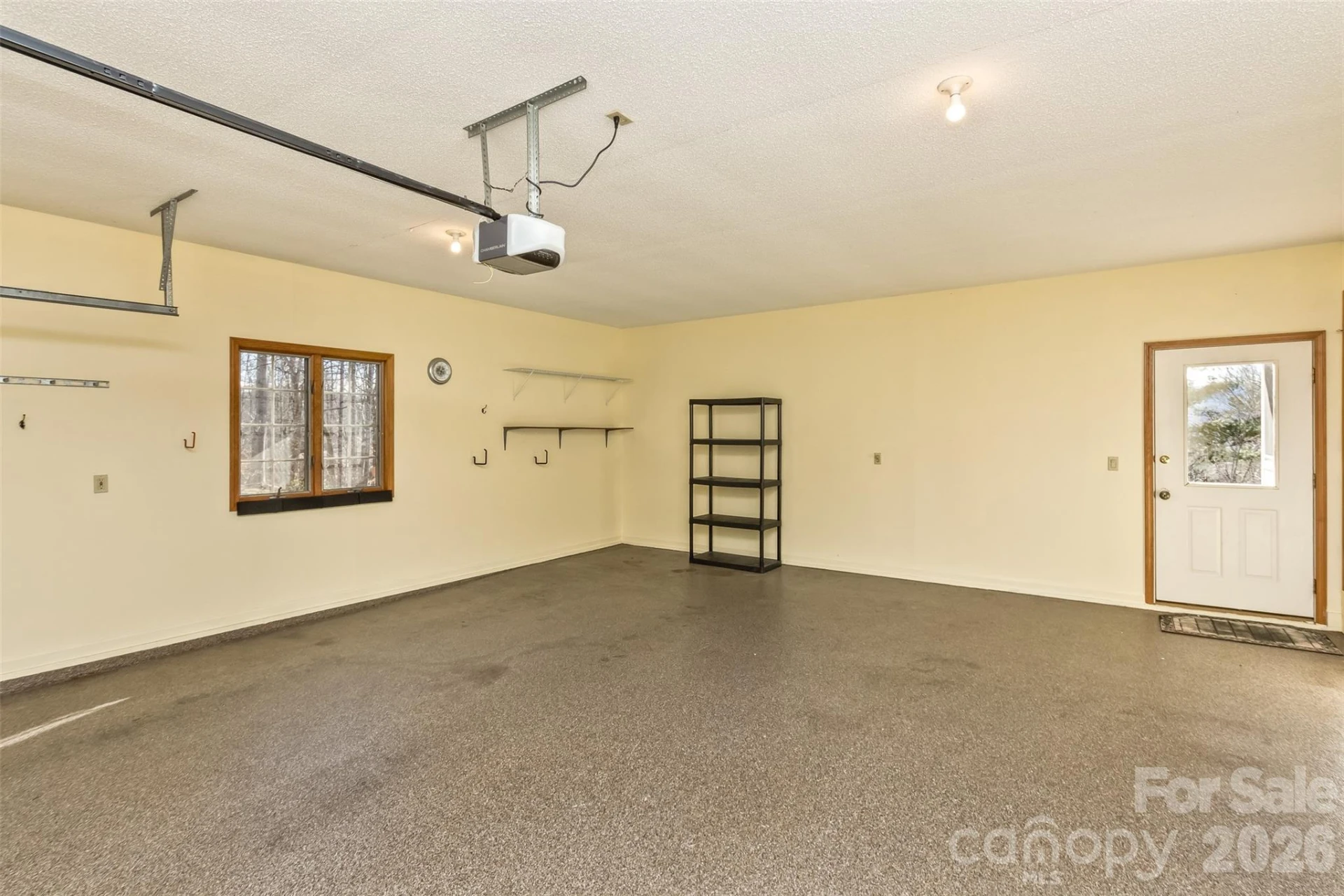 2431 Cumming Woods Lane - Photo 44