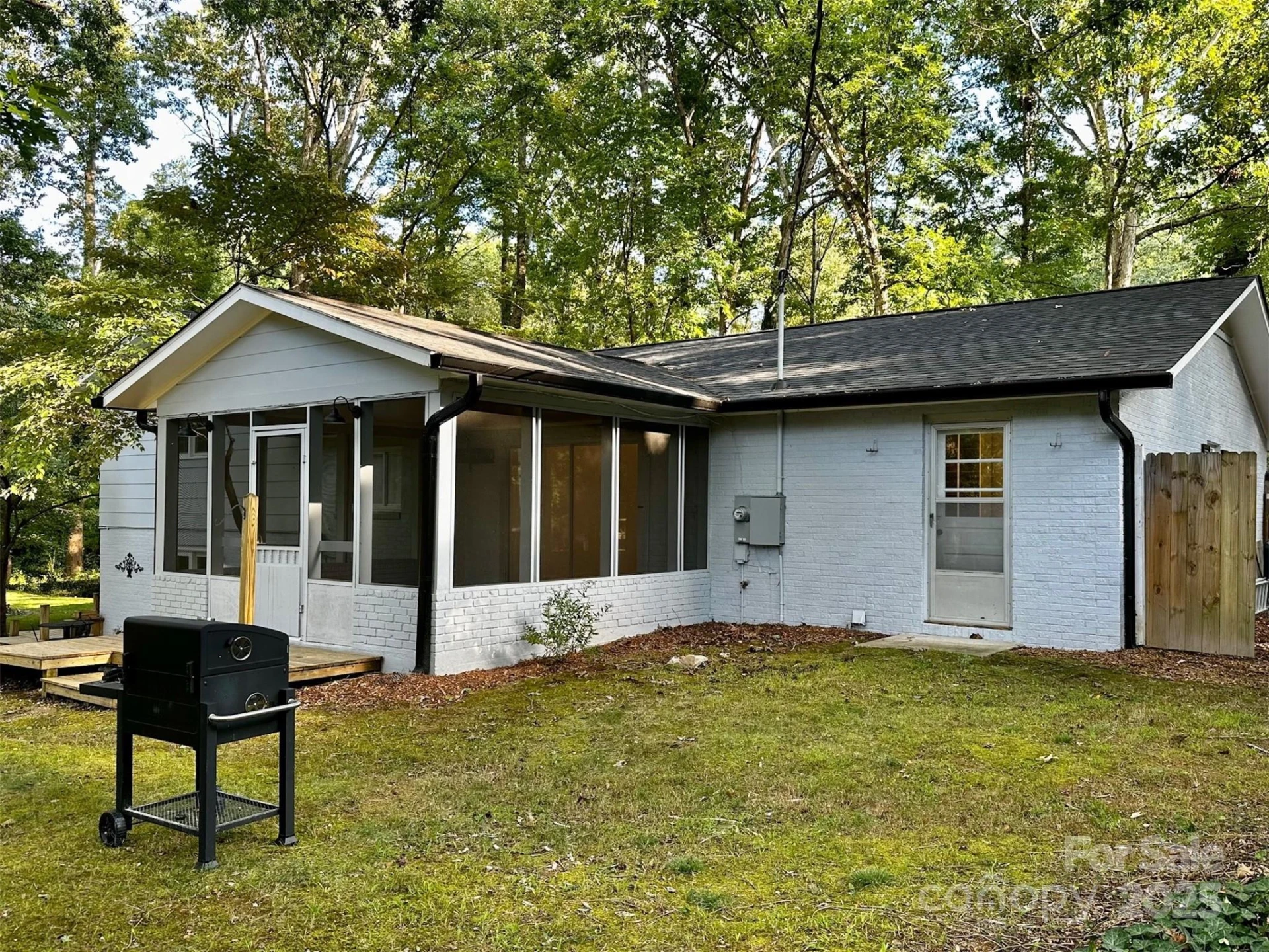 3238 Debbie Drive - Photo 24