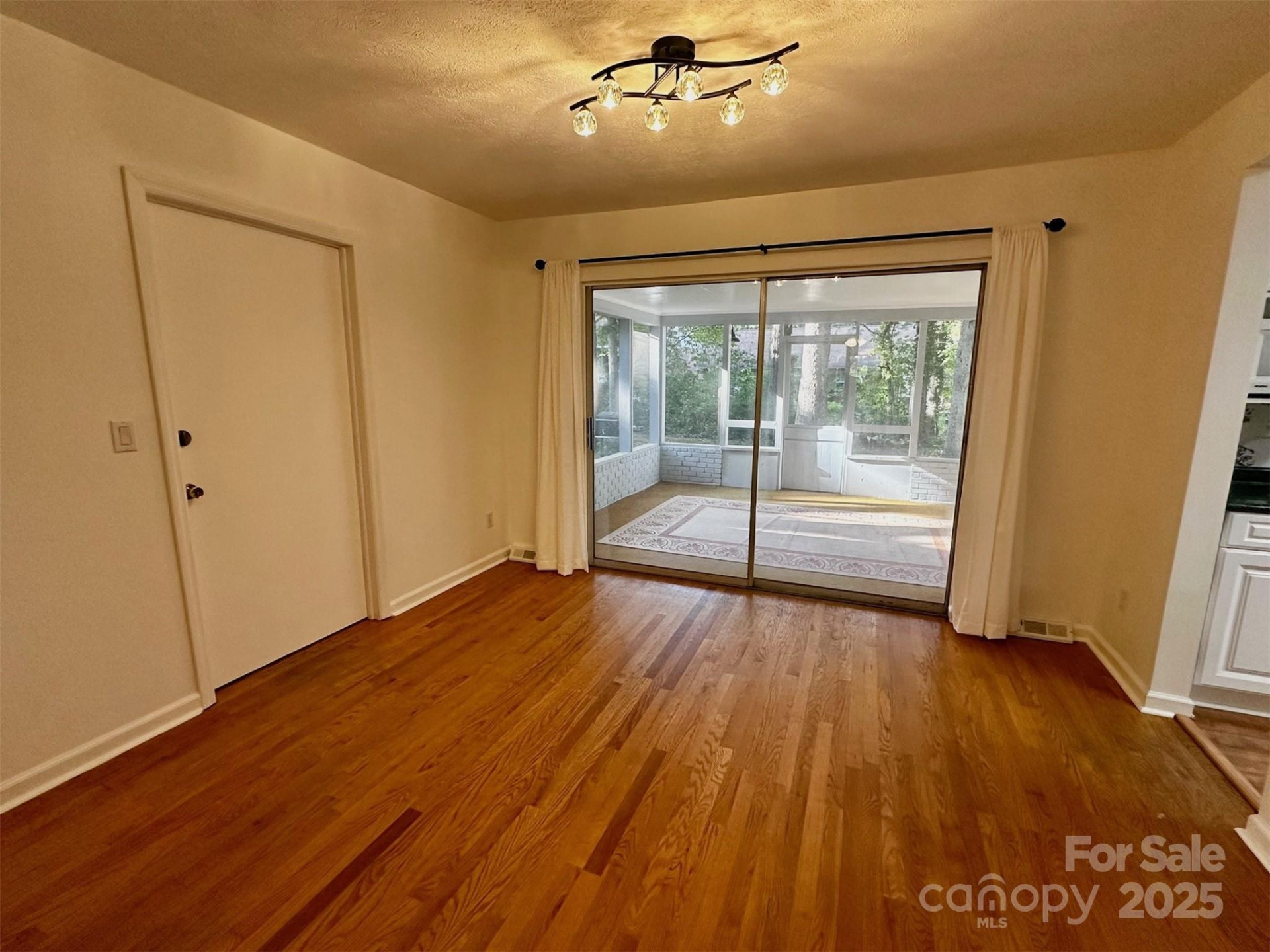 3238 Debbie Drive - Photo 7