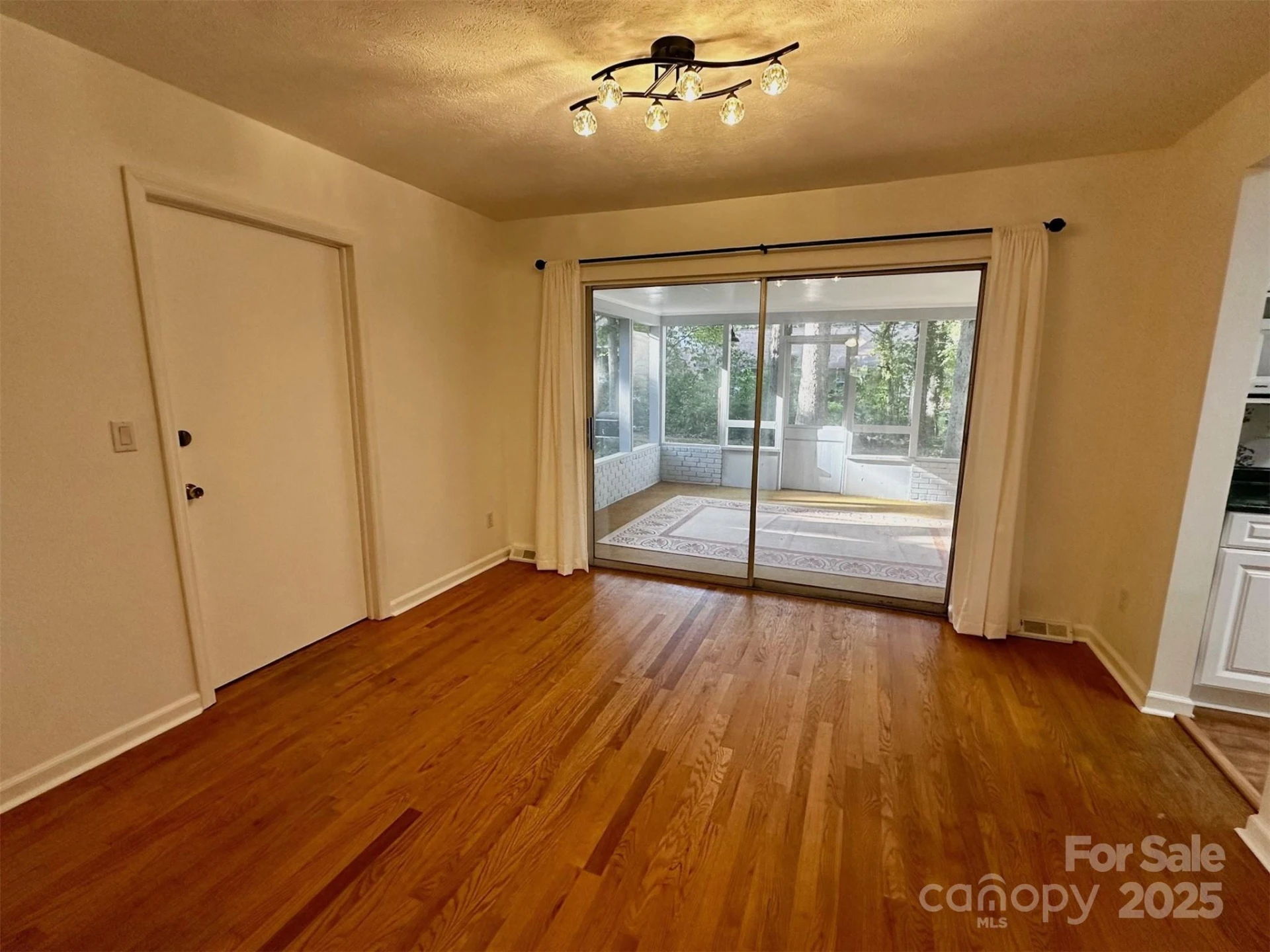 3238 Debbie Drive - Photo 7