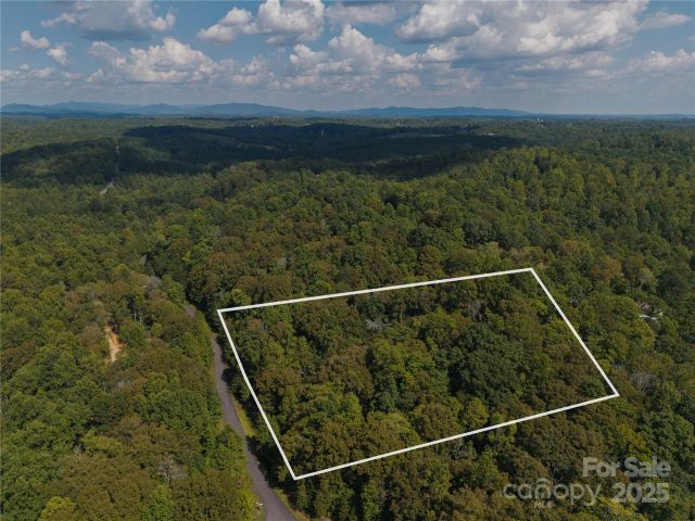 0000 Creekside Circle