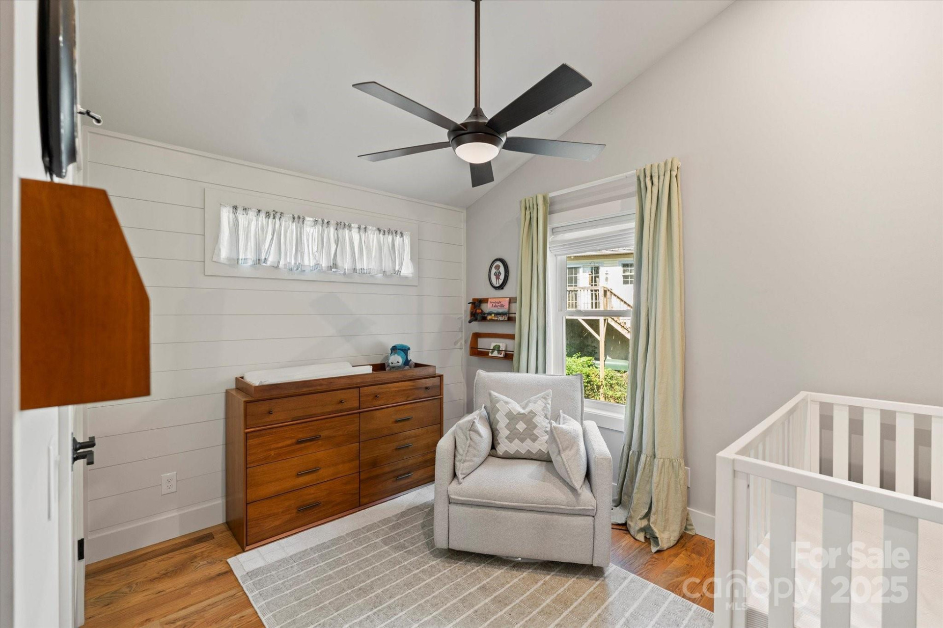 152 Joyner Avenue - Photo 16