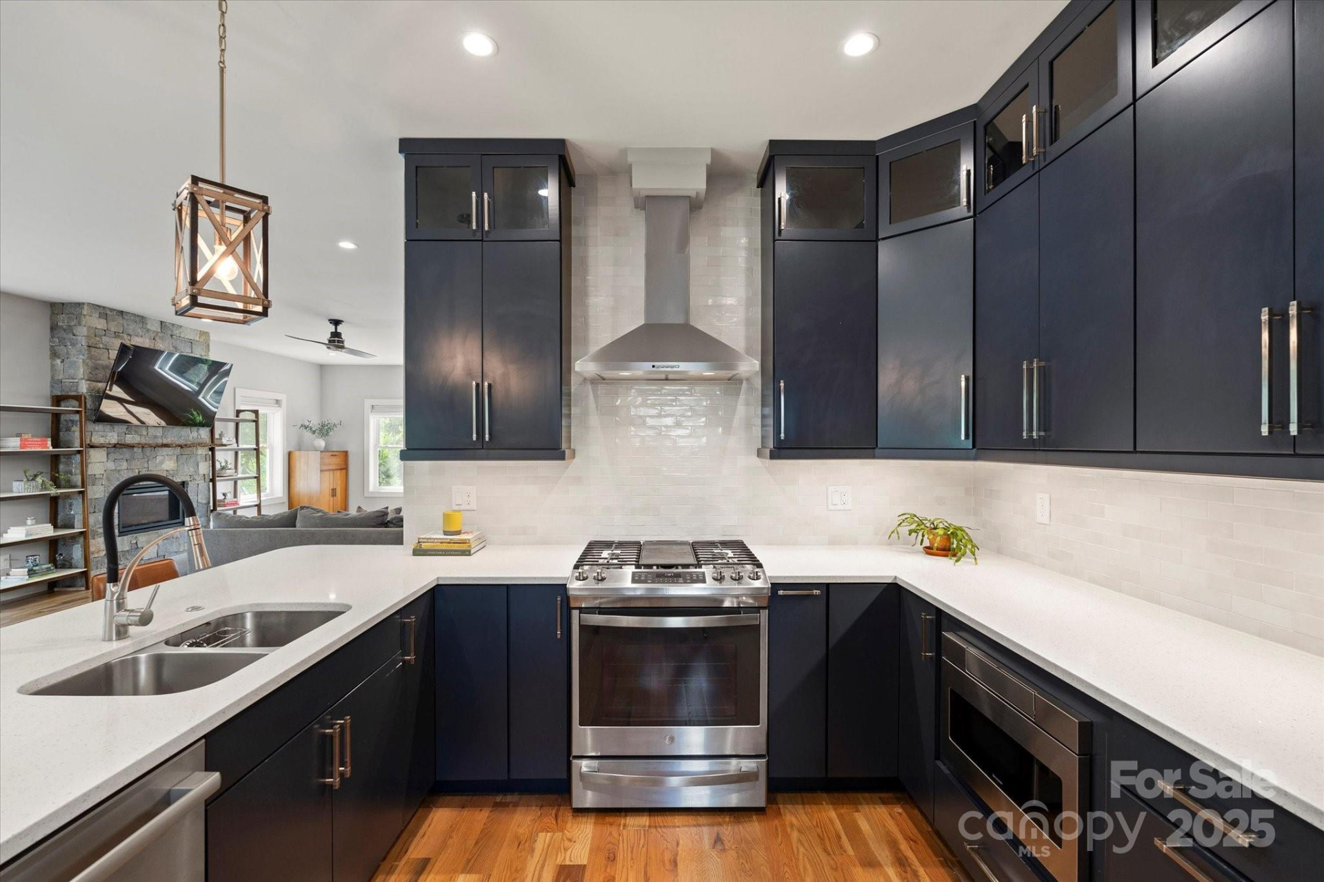 152 Joyner Avenue - Photo 9