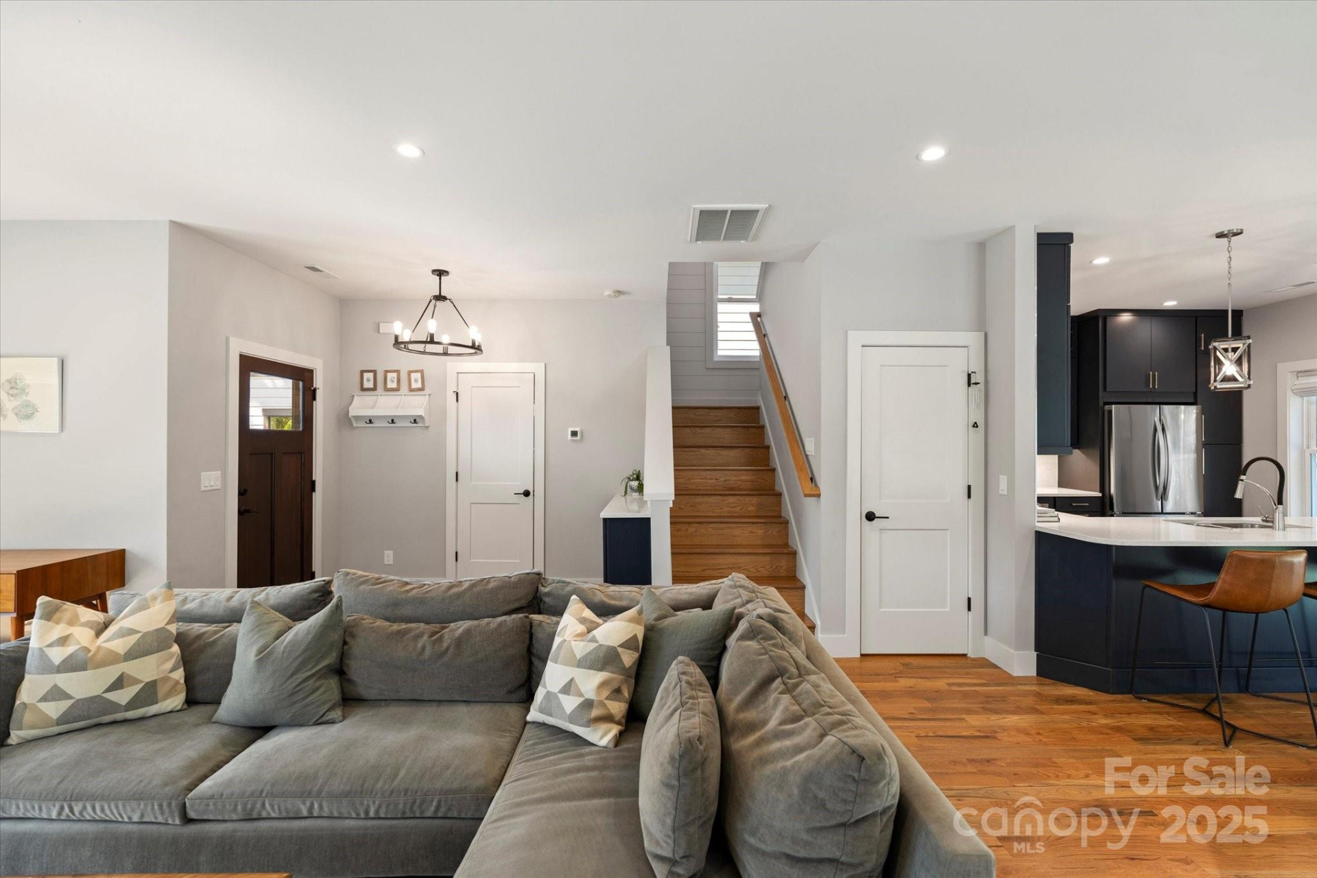152 Joyner Avenue - Photo 10
