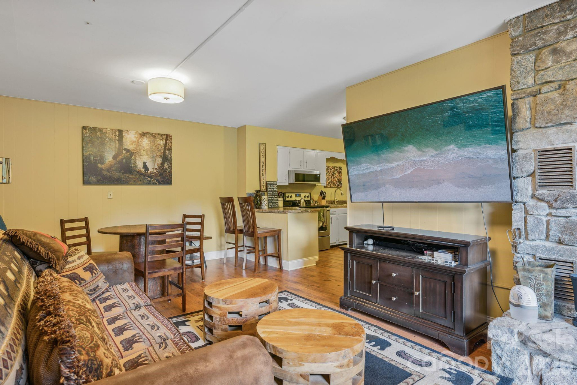 975 Country Club Drive - Photo 34