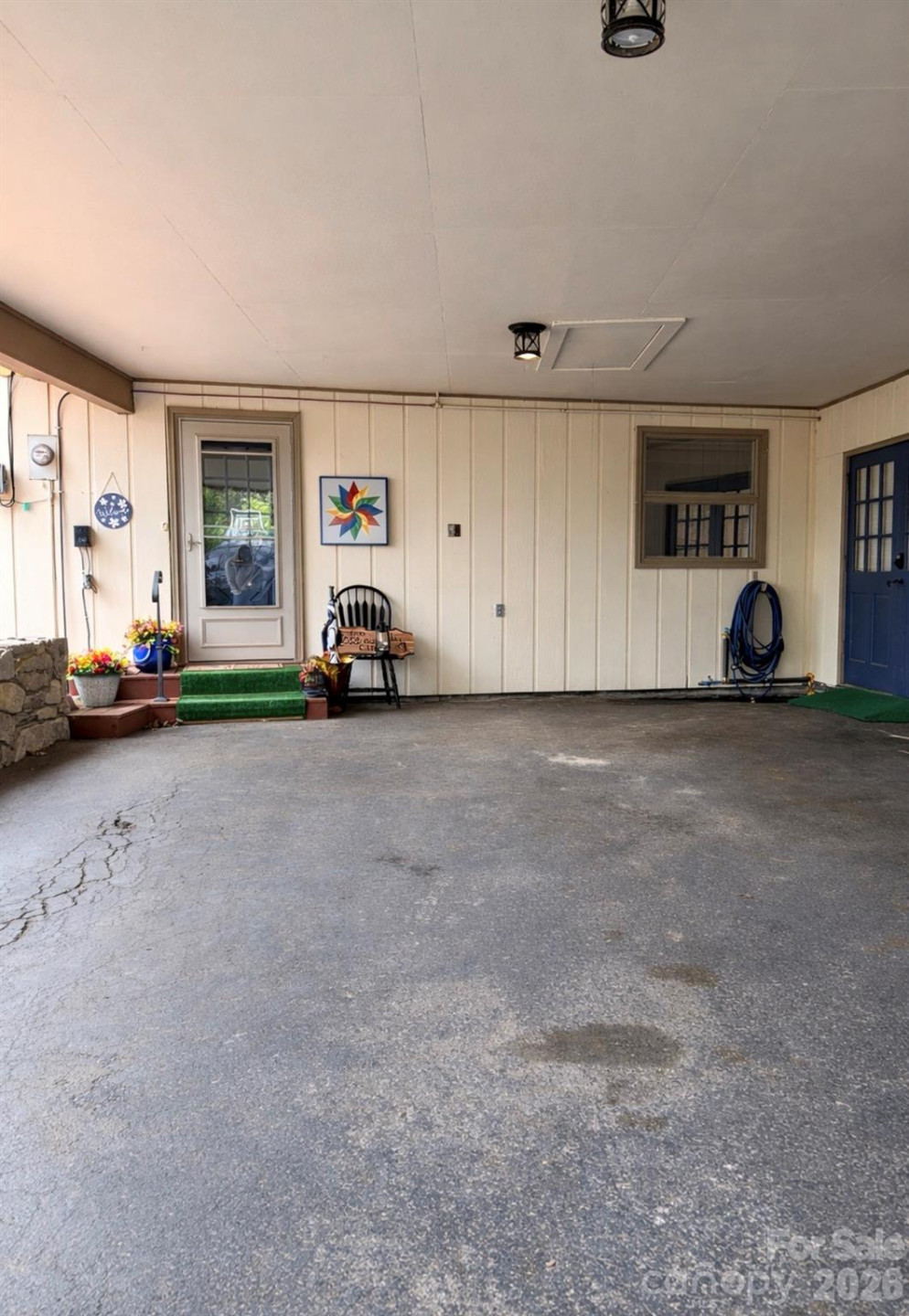 975 Country Club Drive - Photo 37