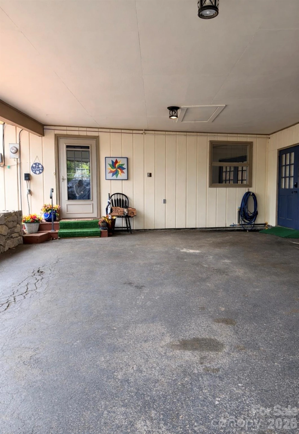 975 Country Club Drive - Photo 37