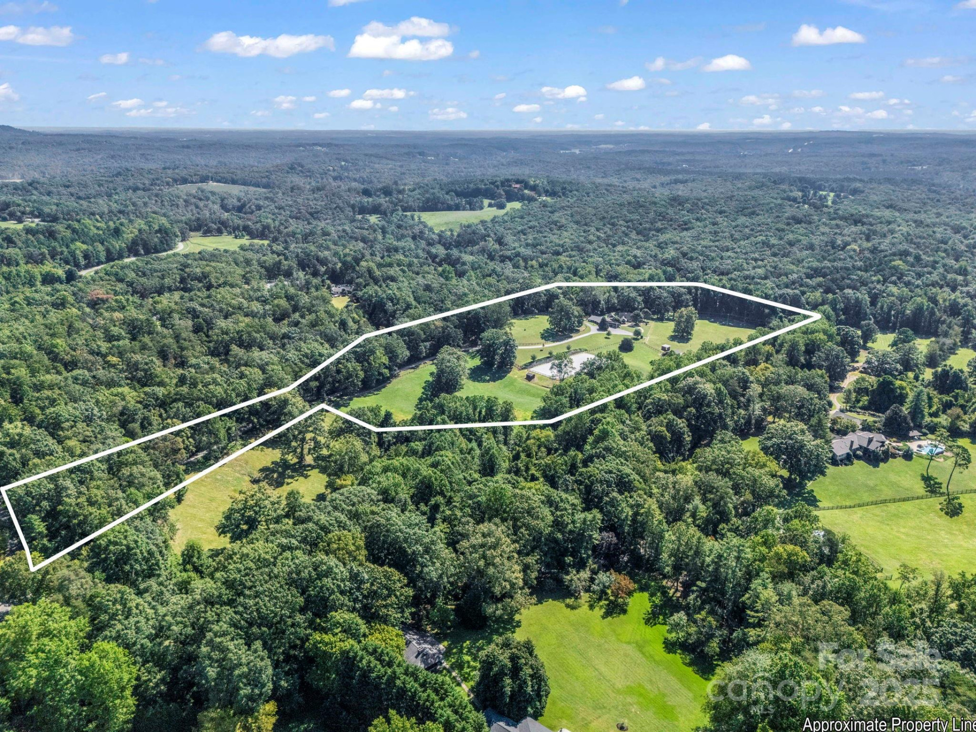 1050 Hunting Country Road - Photo 3