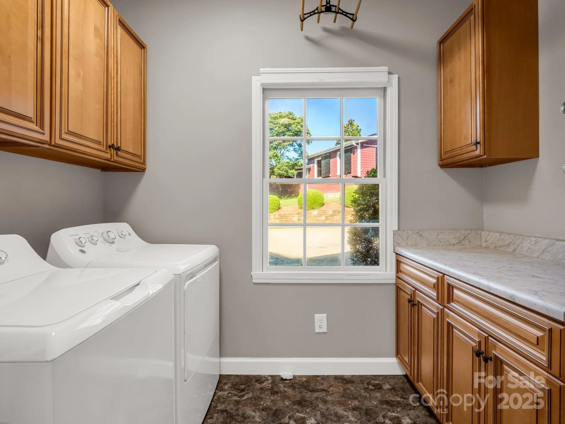 1050 Hunting Country Road - Photo 23