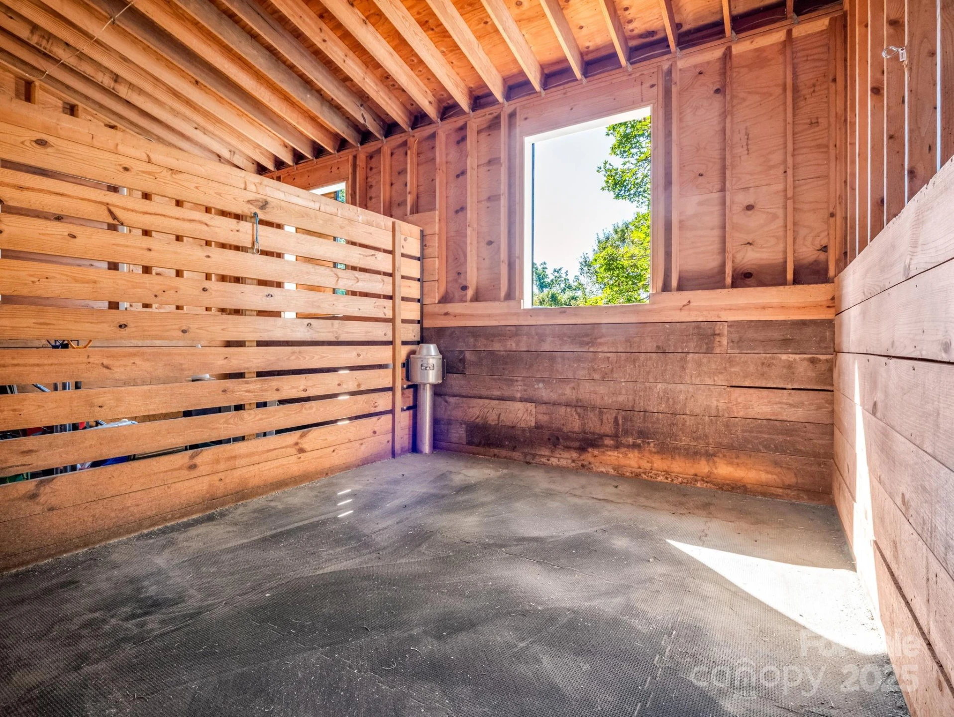 1050 Hunting Country Road - Photo 32