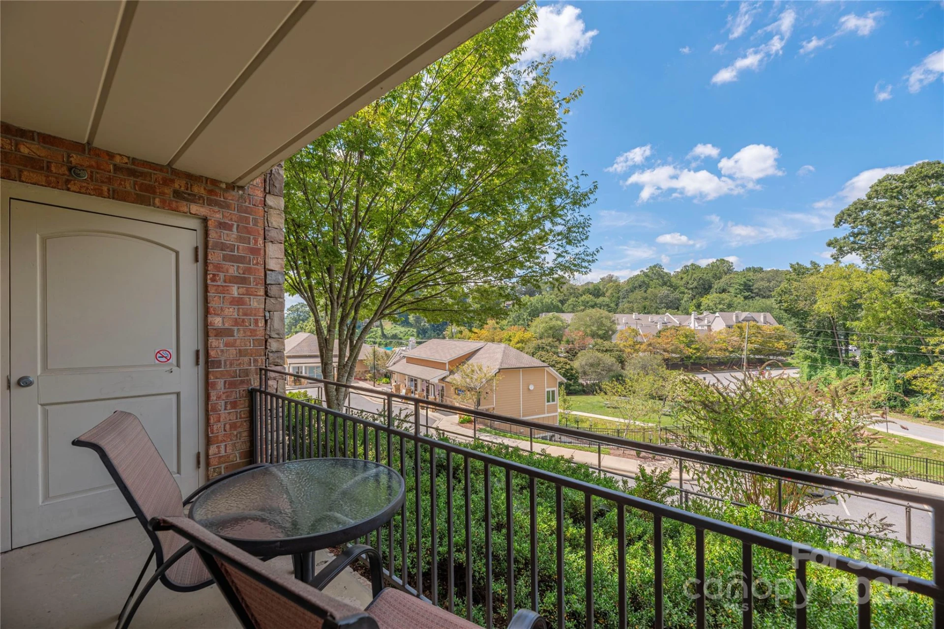 114 Bowling Park Road - Photo 2