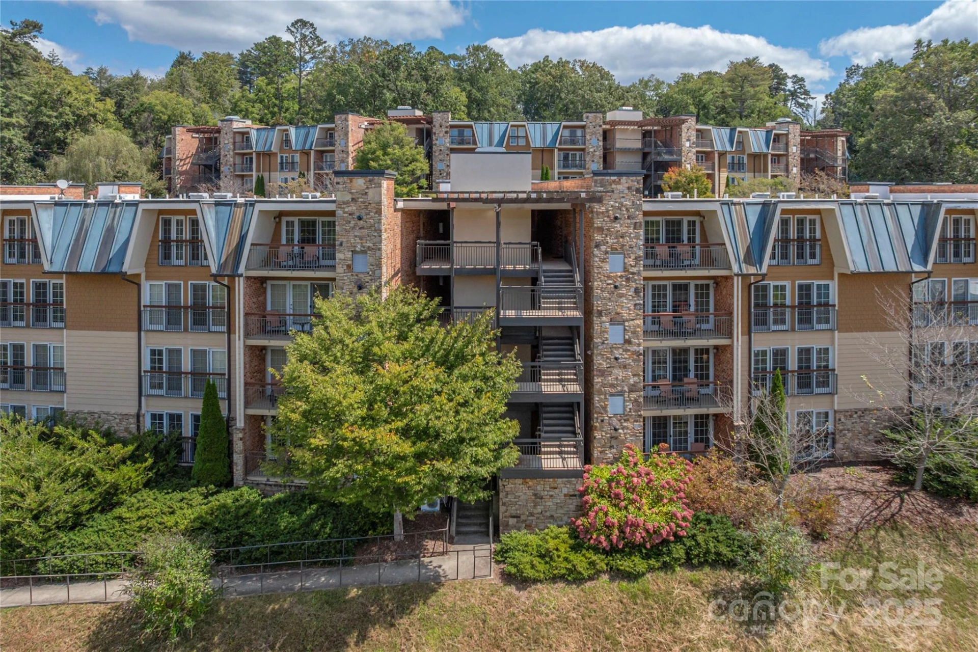 114 Bowling Park Road - Photo 20