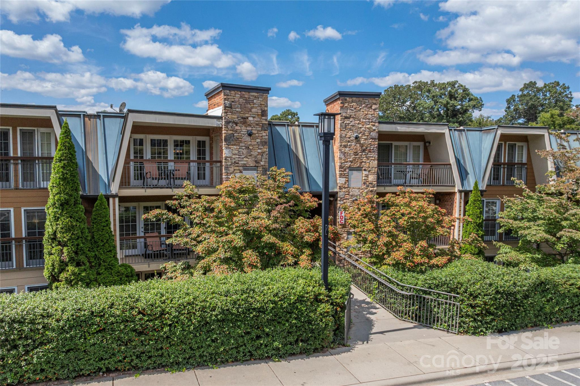 114 Bowling Park Road - Photo 22