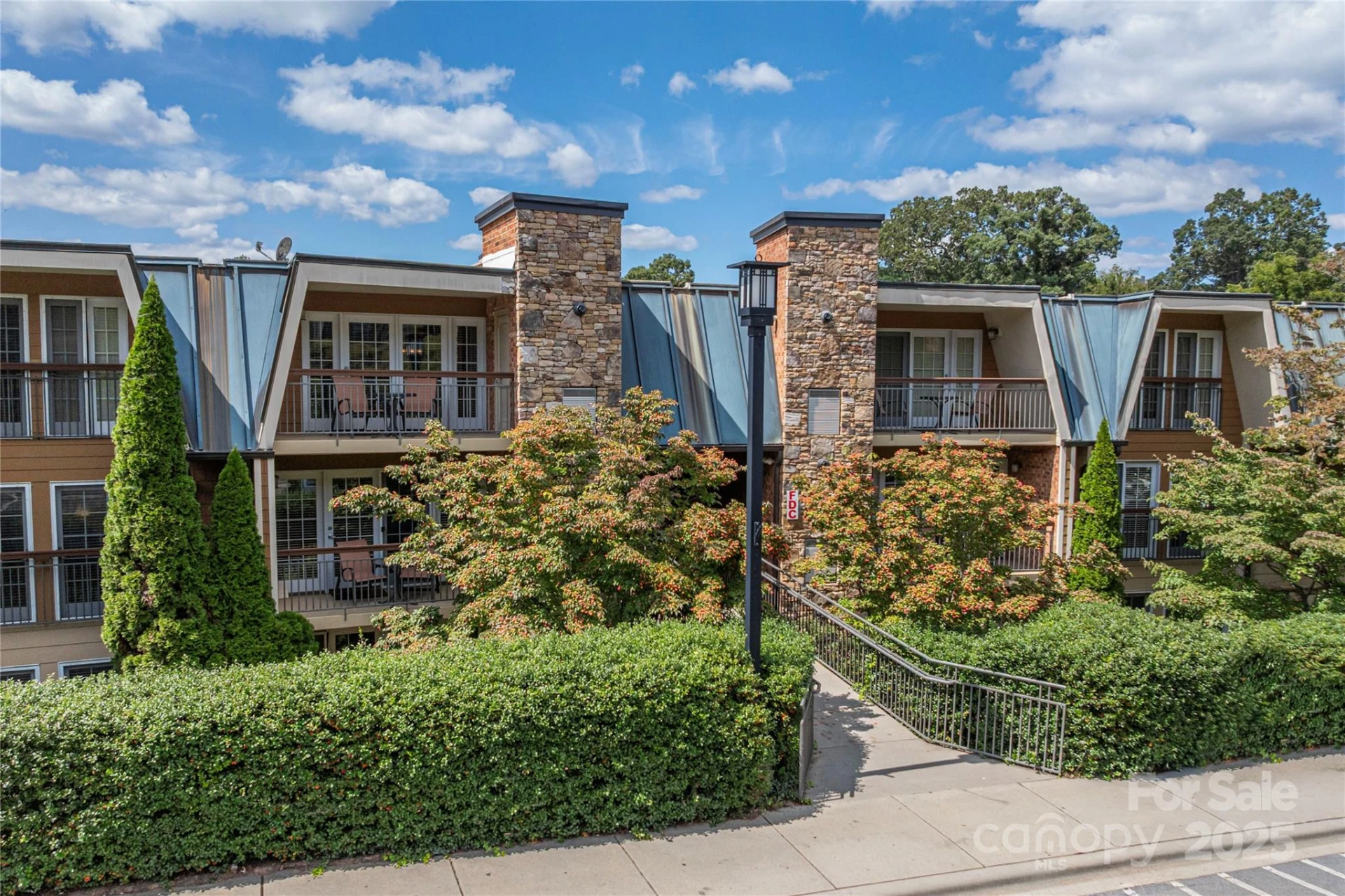 114 Bowling Park Road - Photo 22