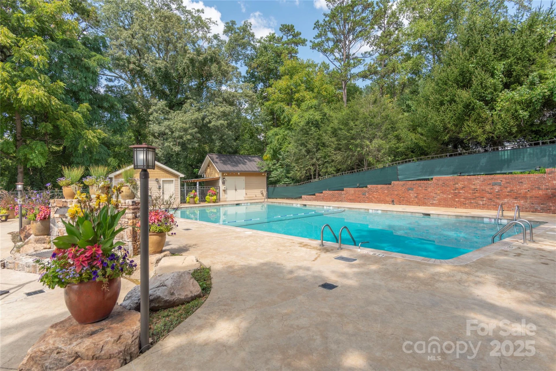 114 Bowling Park Road - Photo 26