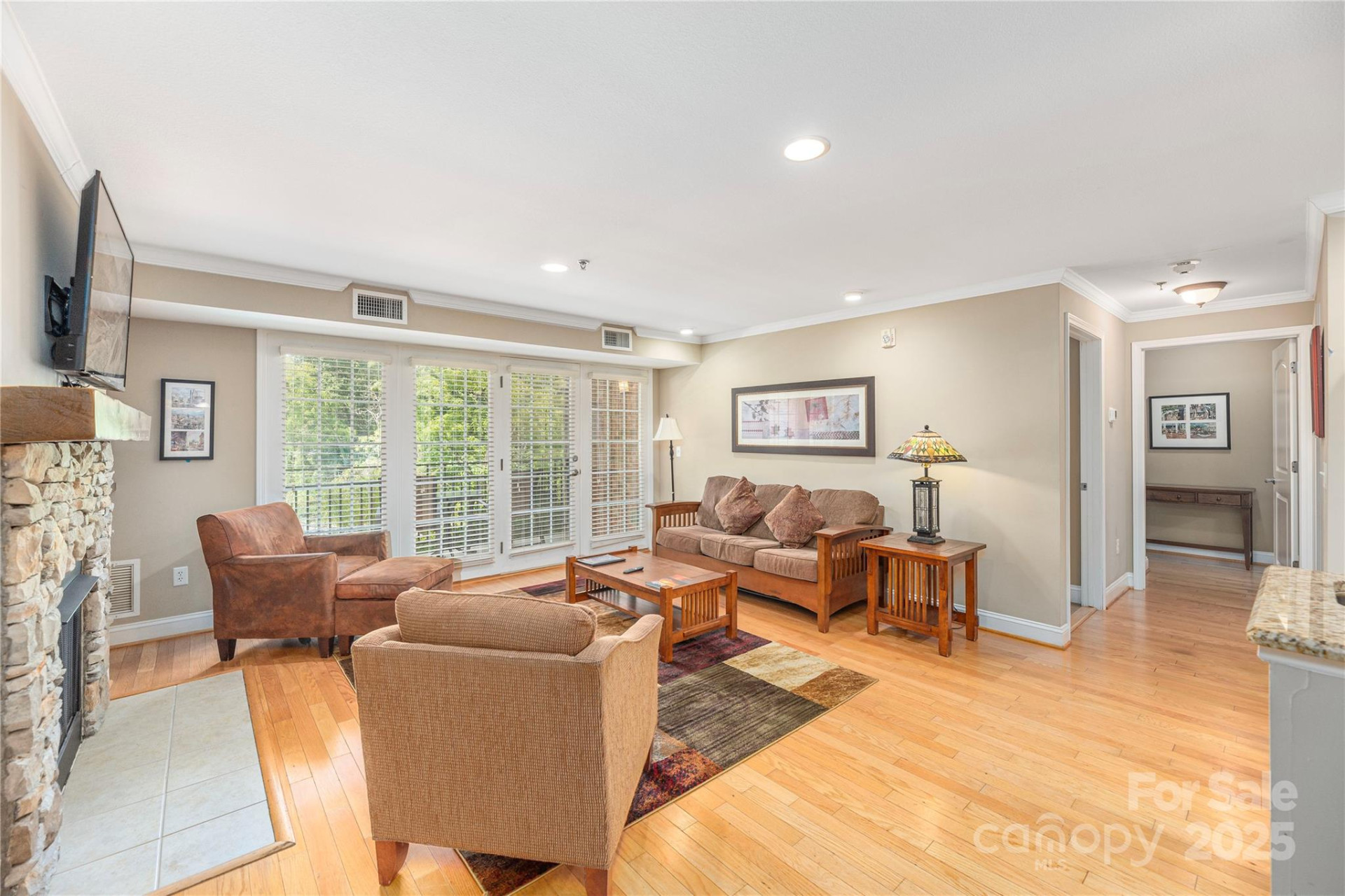 114 Bowling Park Road - Photo 6