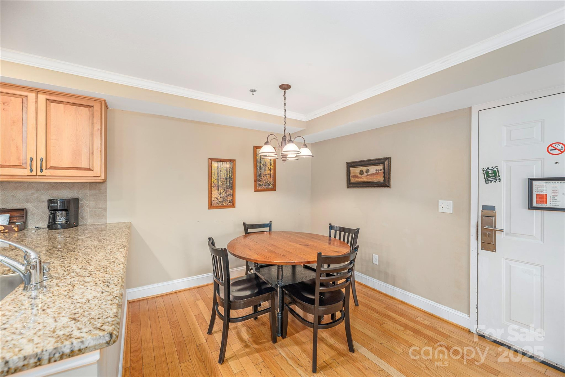 114 Bowling Park Road - Photo 9