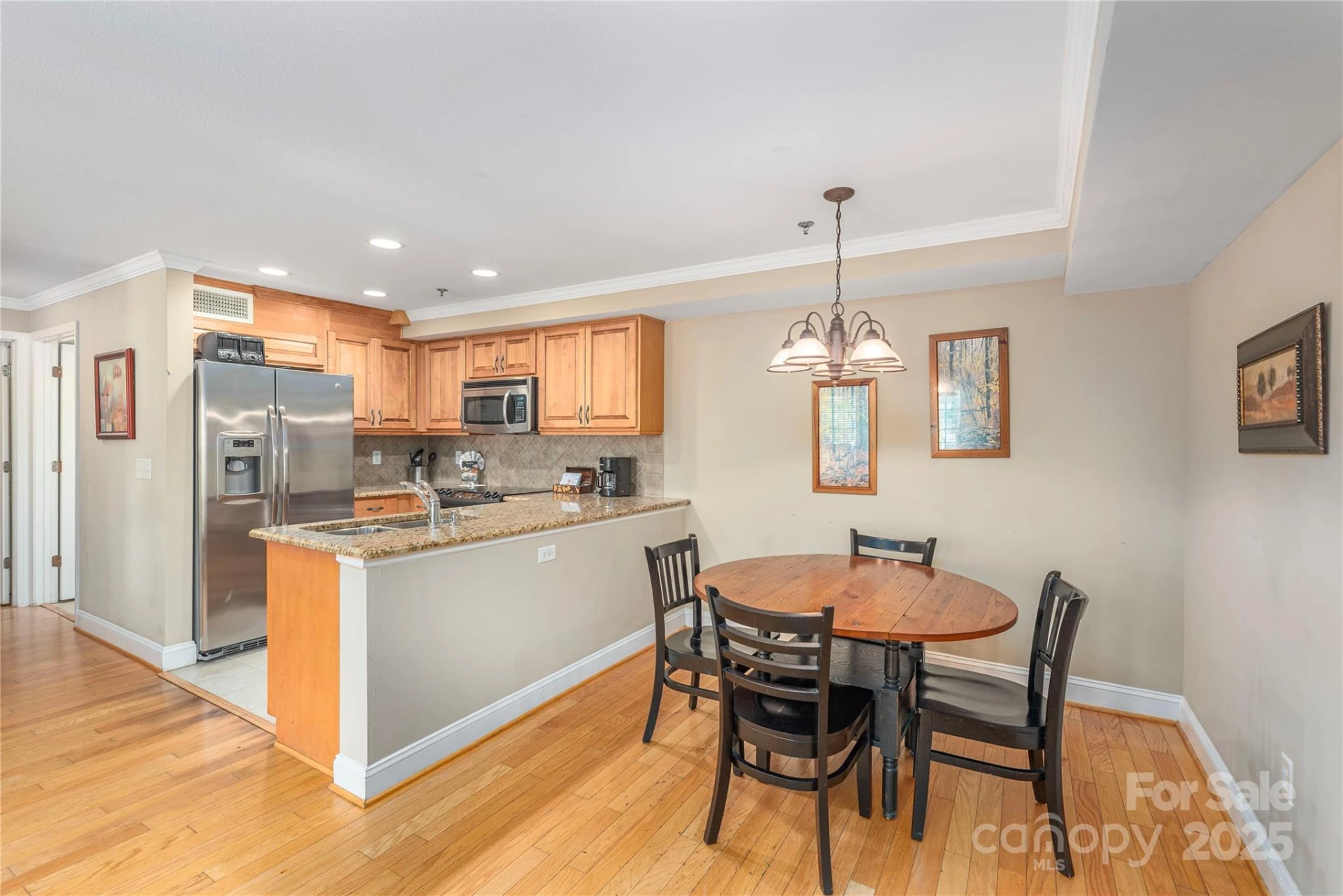 114 Bowling Park Road - Photo 10