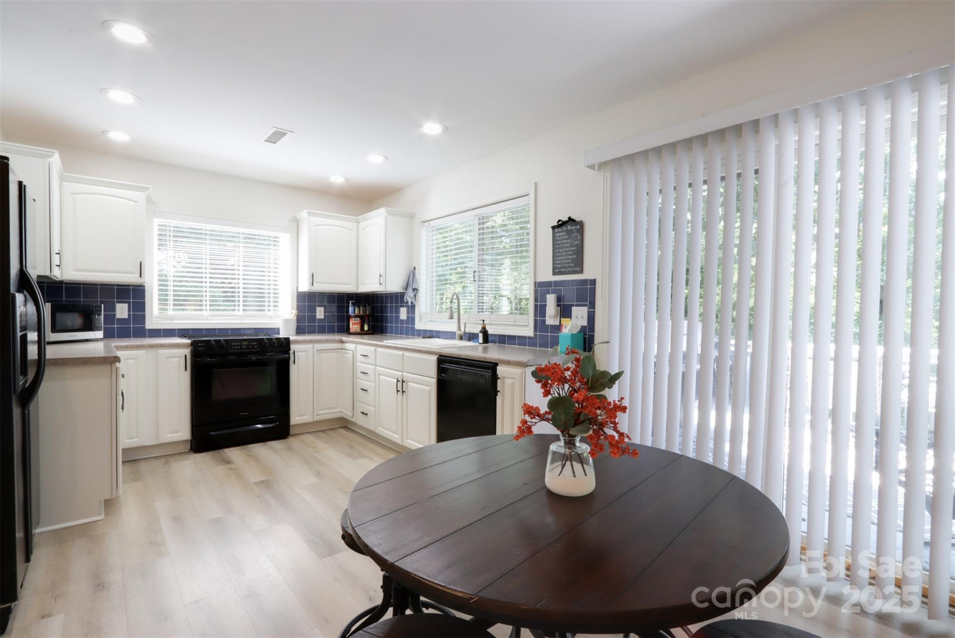 110 Lakewood Drive - Photo 14