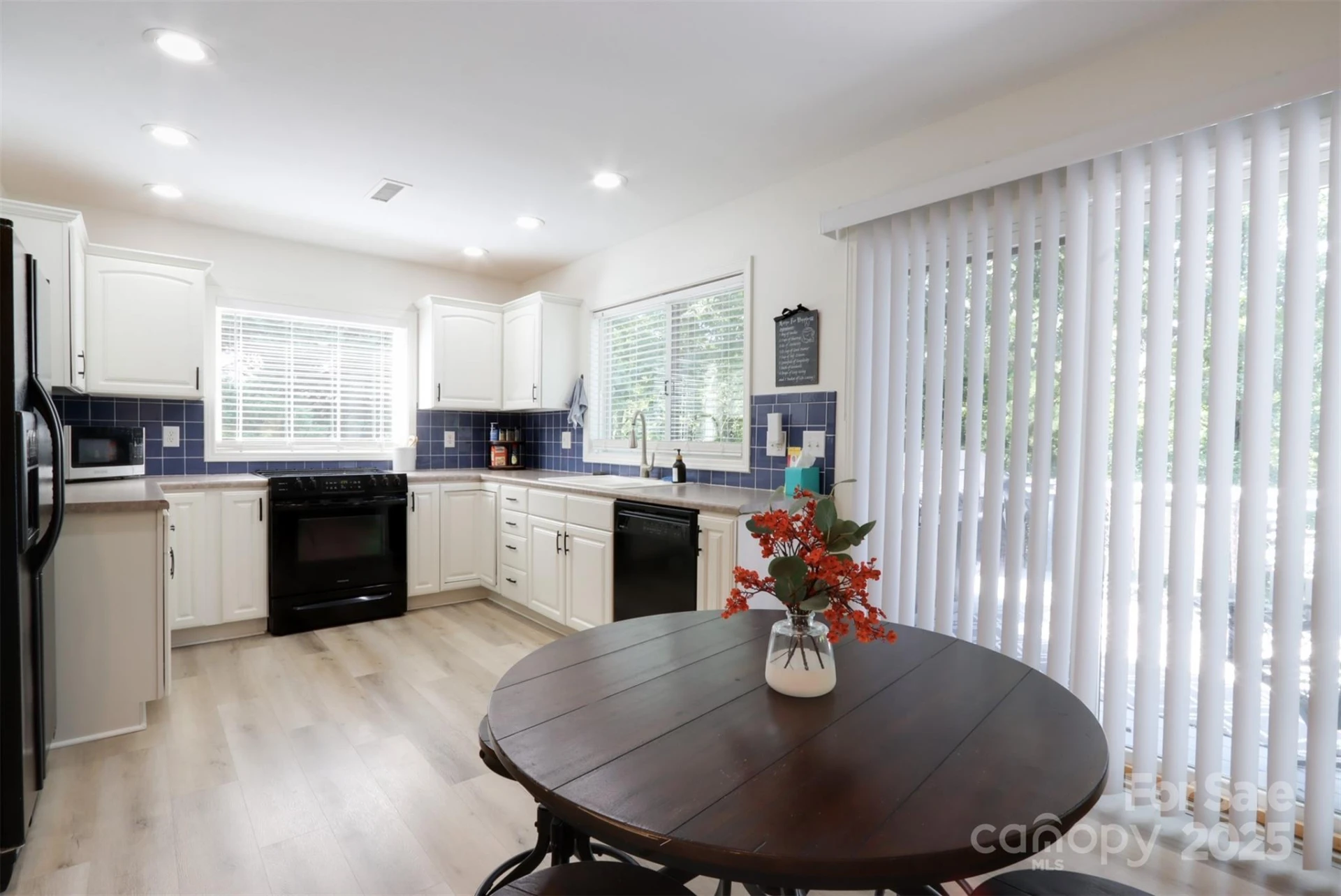 110 Lakewood Drive - Photo 14