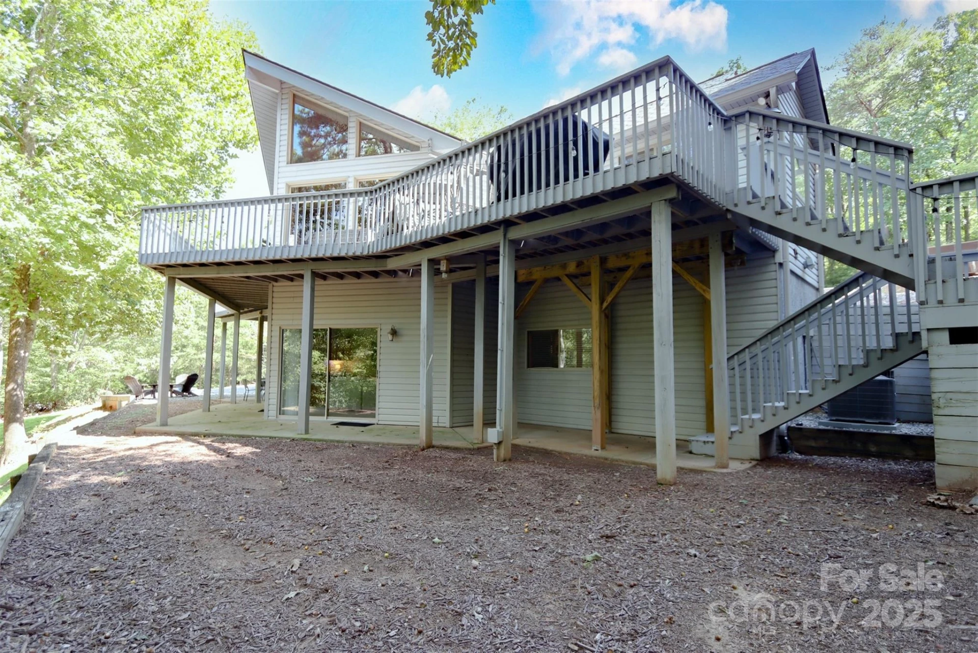 110 Lakewood Drive - Photo 3