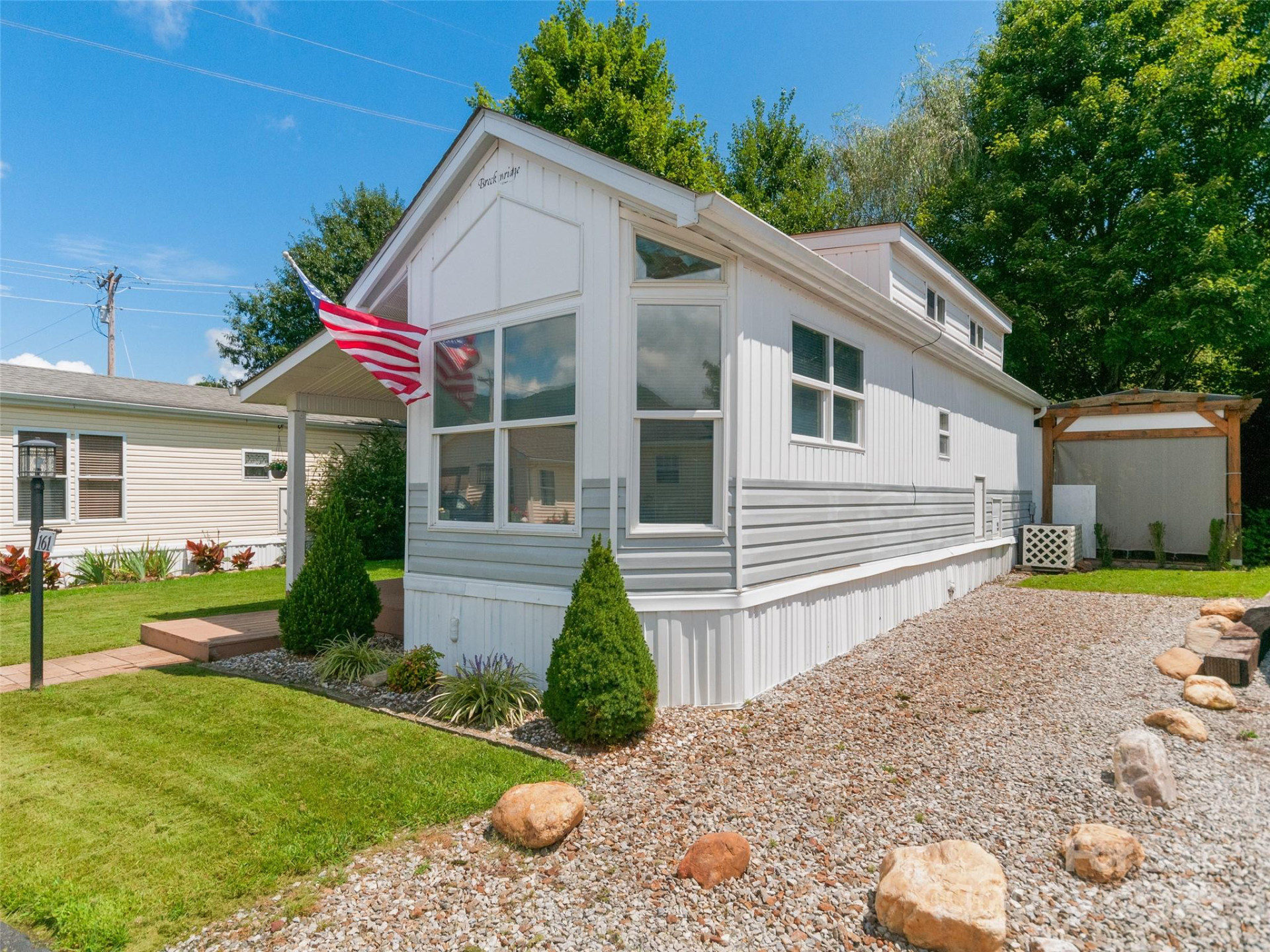 161 Summer Place Drive - Photo 2