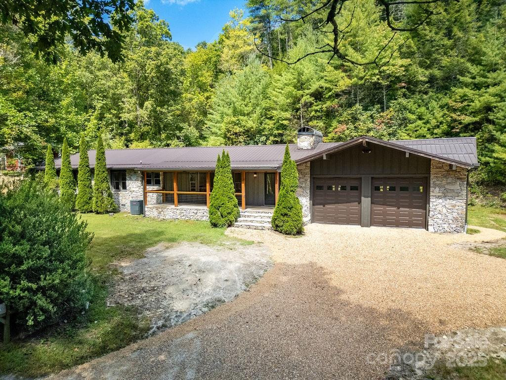 7321 Greenville Highway