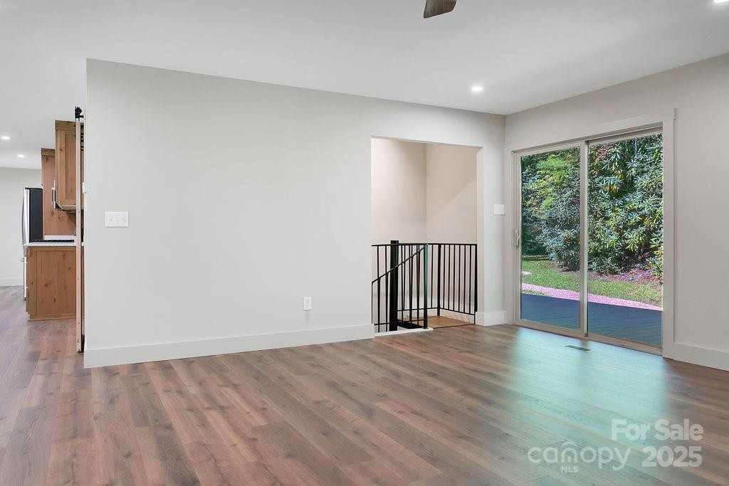 7321 Greenville Highway - Photo 12