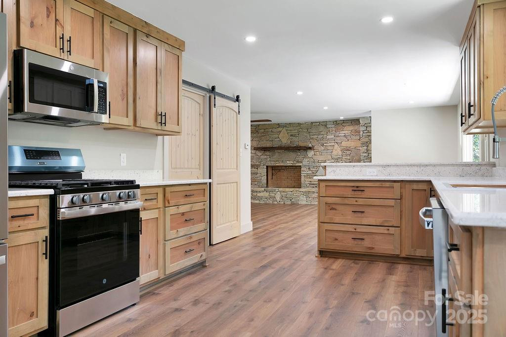 7321 Greenville Highway - Photo 15