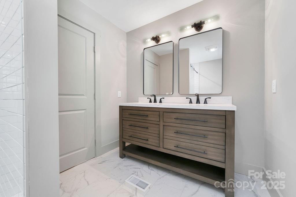 7321 Greenville Highway - Photo 28