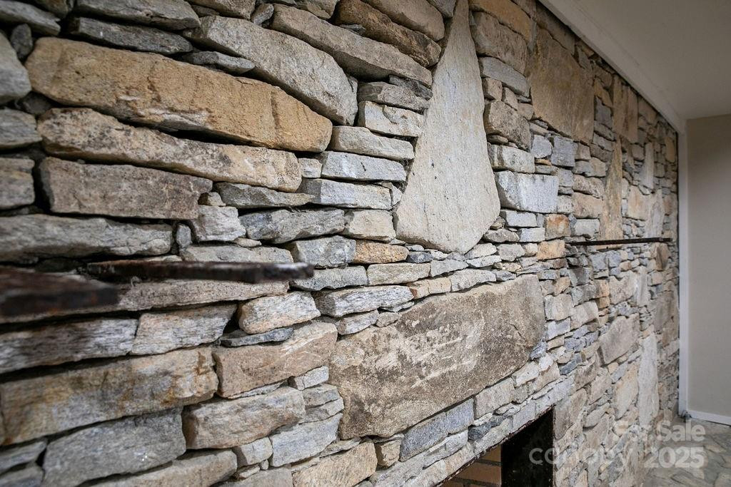 7321 Greenville Highway - Photo 35