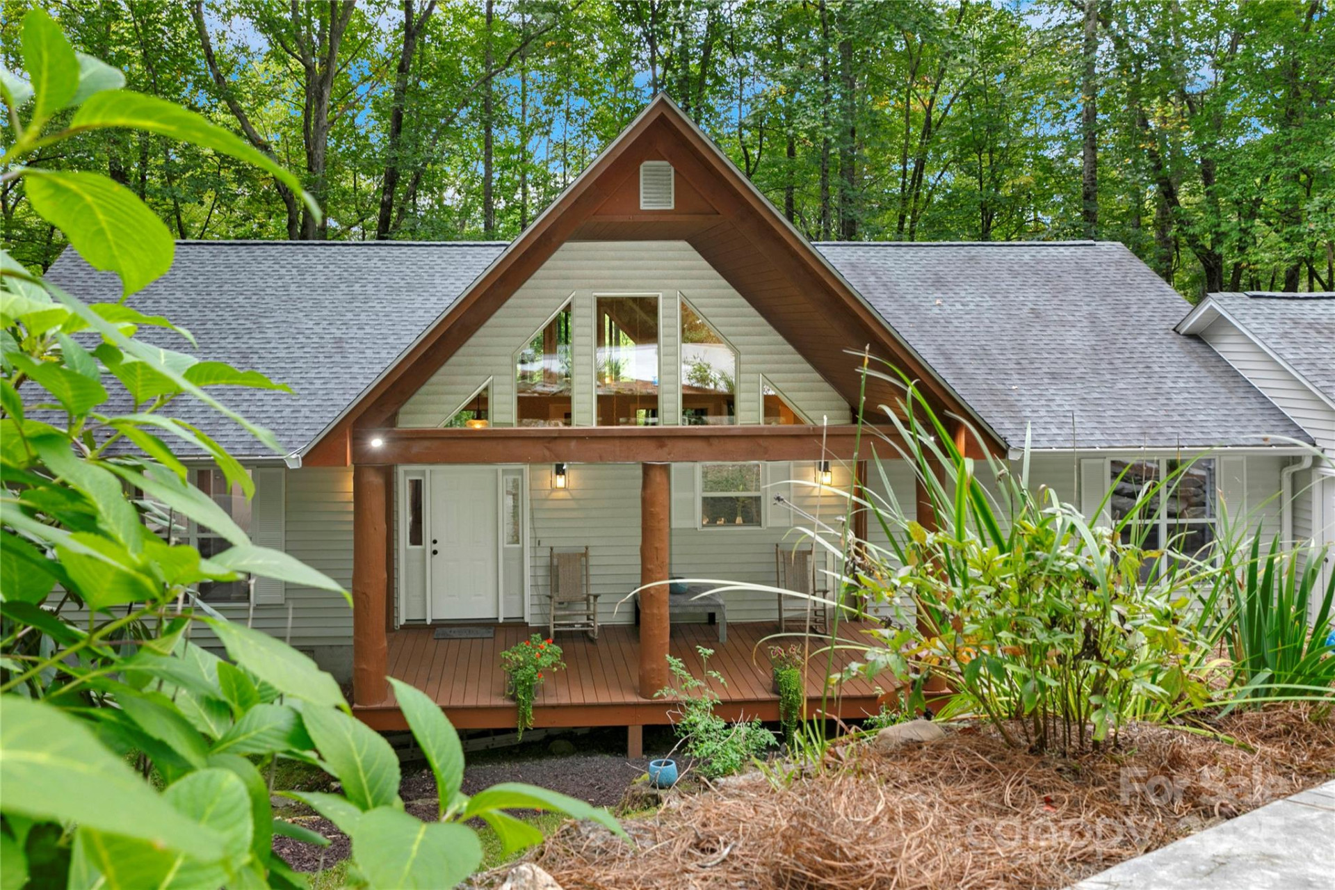 557 Country Club Estates Drive - Photo 2