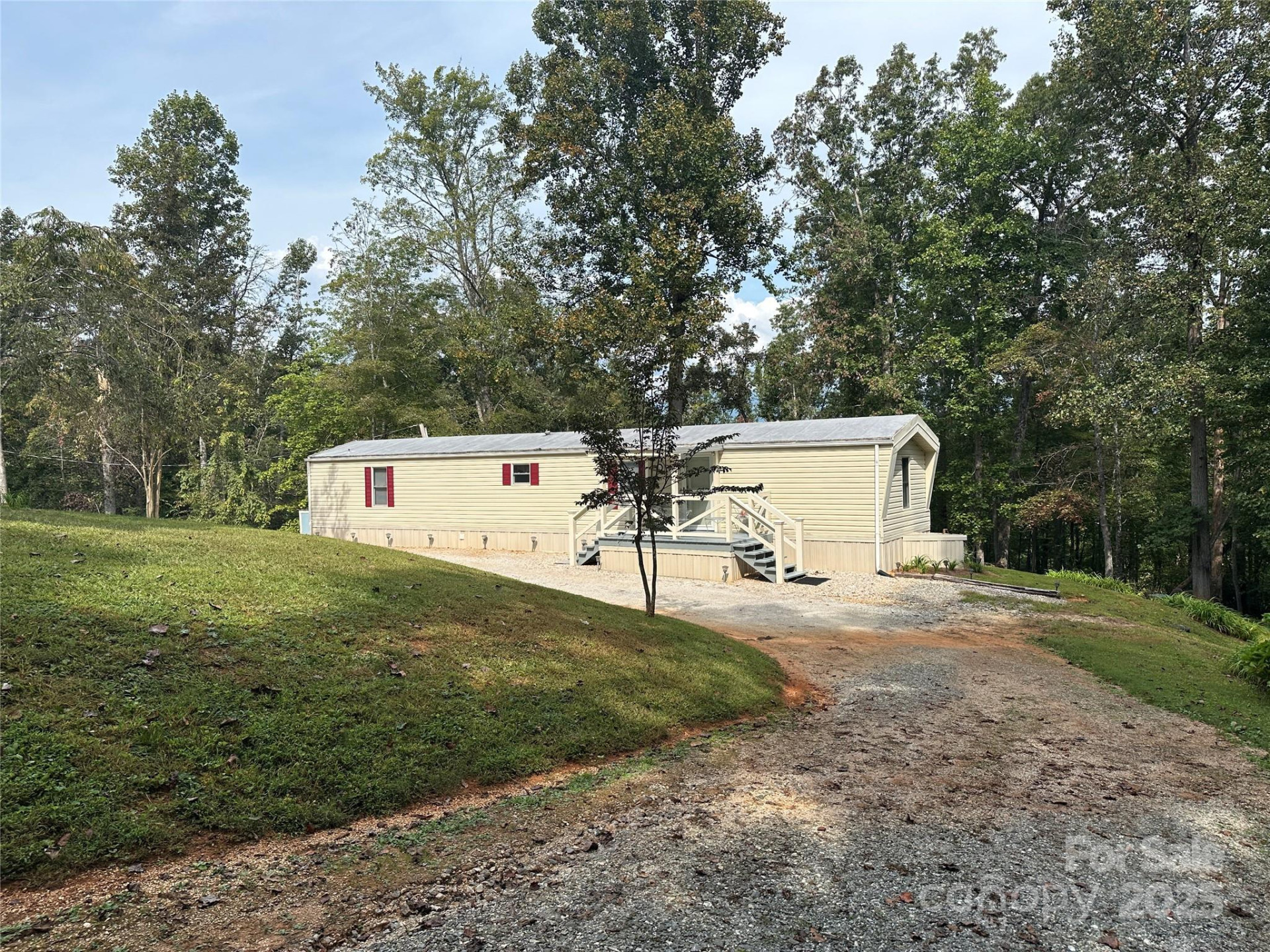 325 Griggs Road - Photo 2