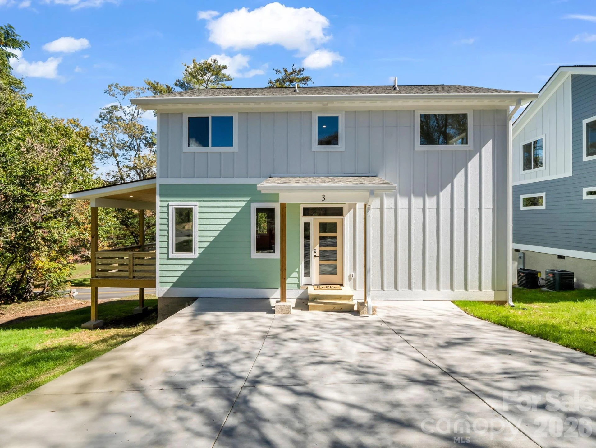 3 Pinnacle View Road