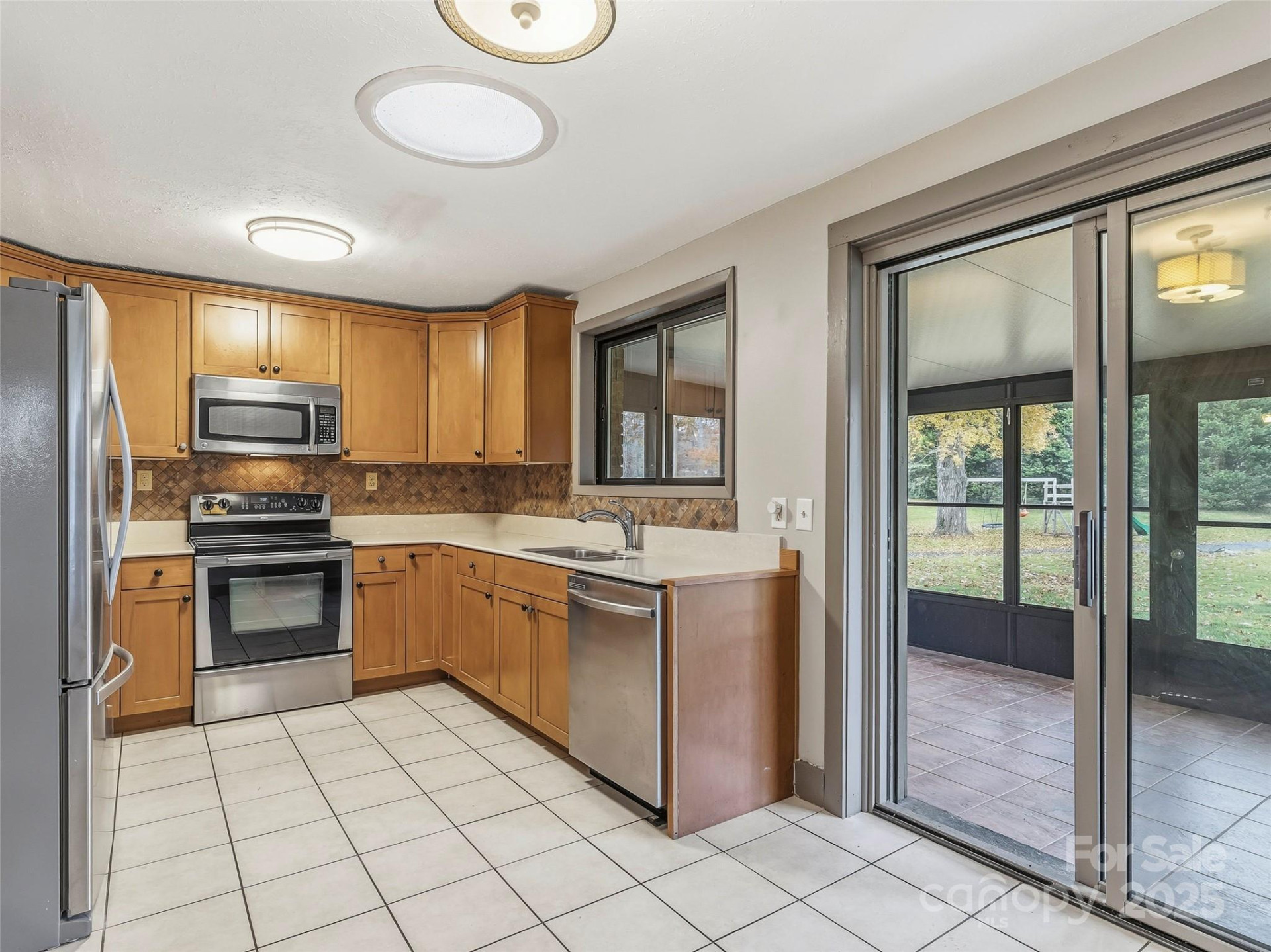 605 Dana Road - Photo 14