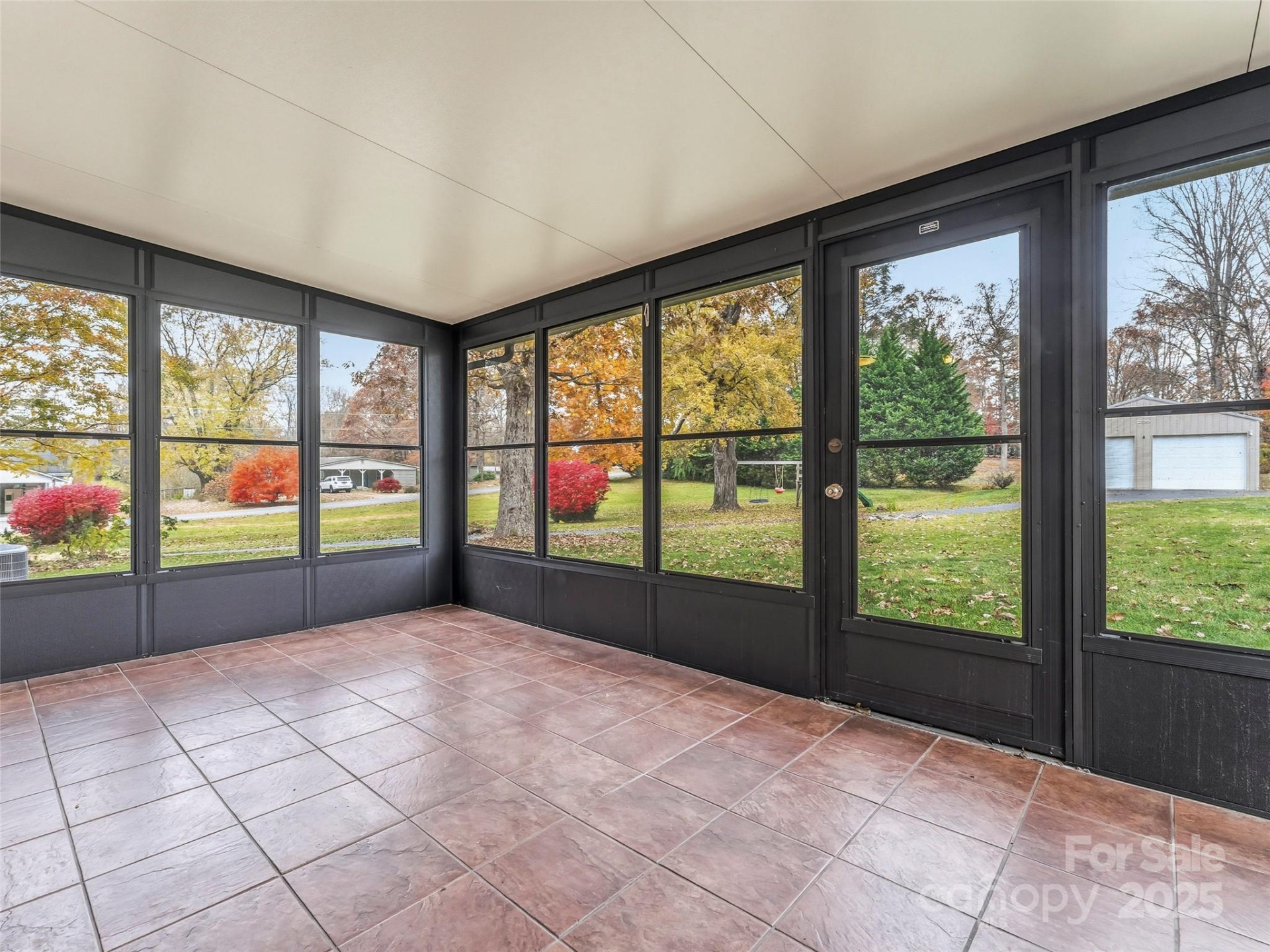 605 Dana Road - Photo 30