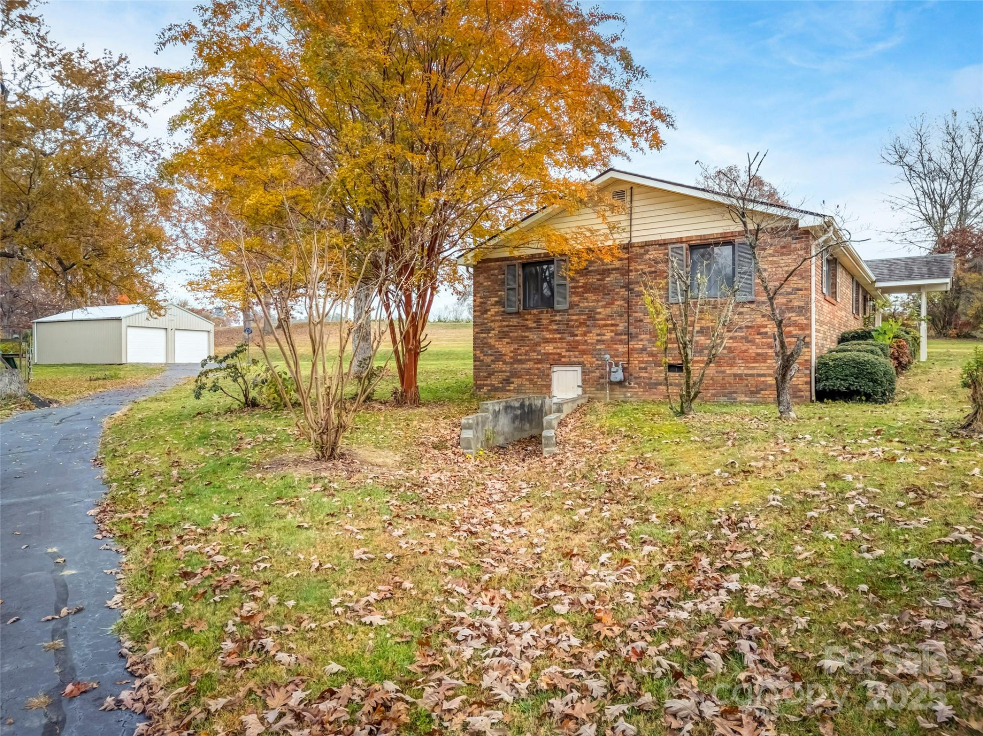 605 Dana Road - Photo 9